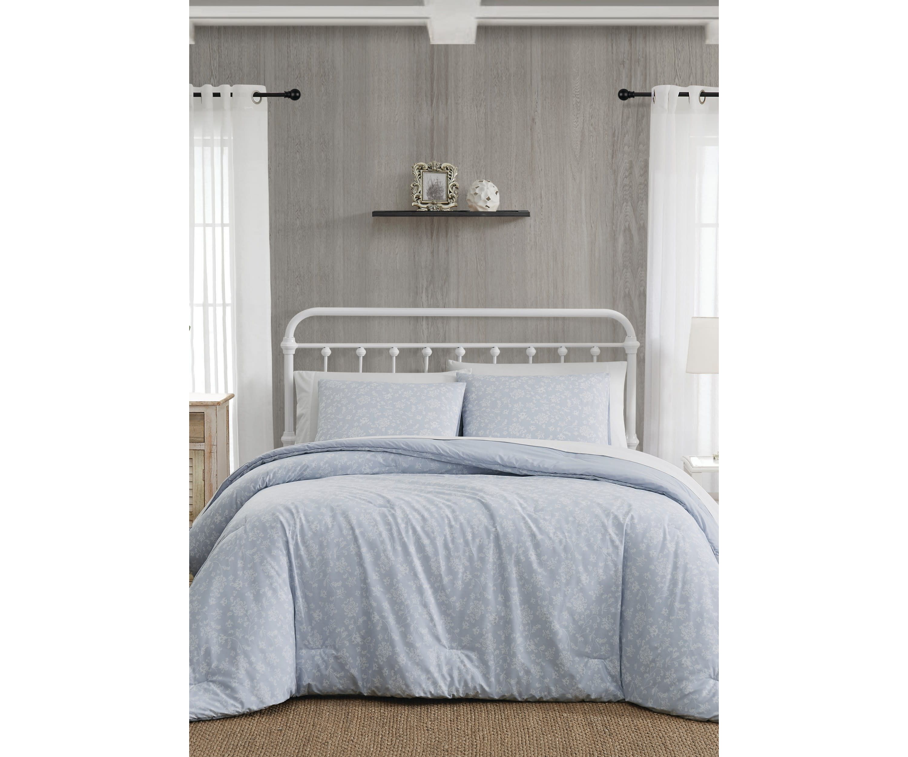 The Farmhouse by Rachel Ashwell Majesty King 3 Piece Comforter Set
