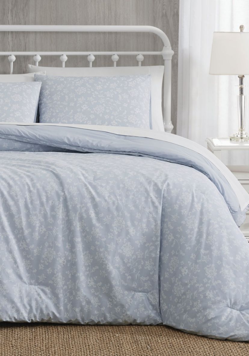 The Farmhouse by Rachel Ashwell Majesty King 3 Piece Comforter Set