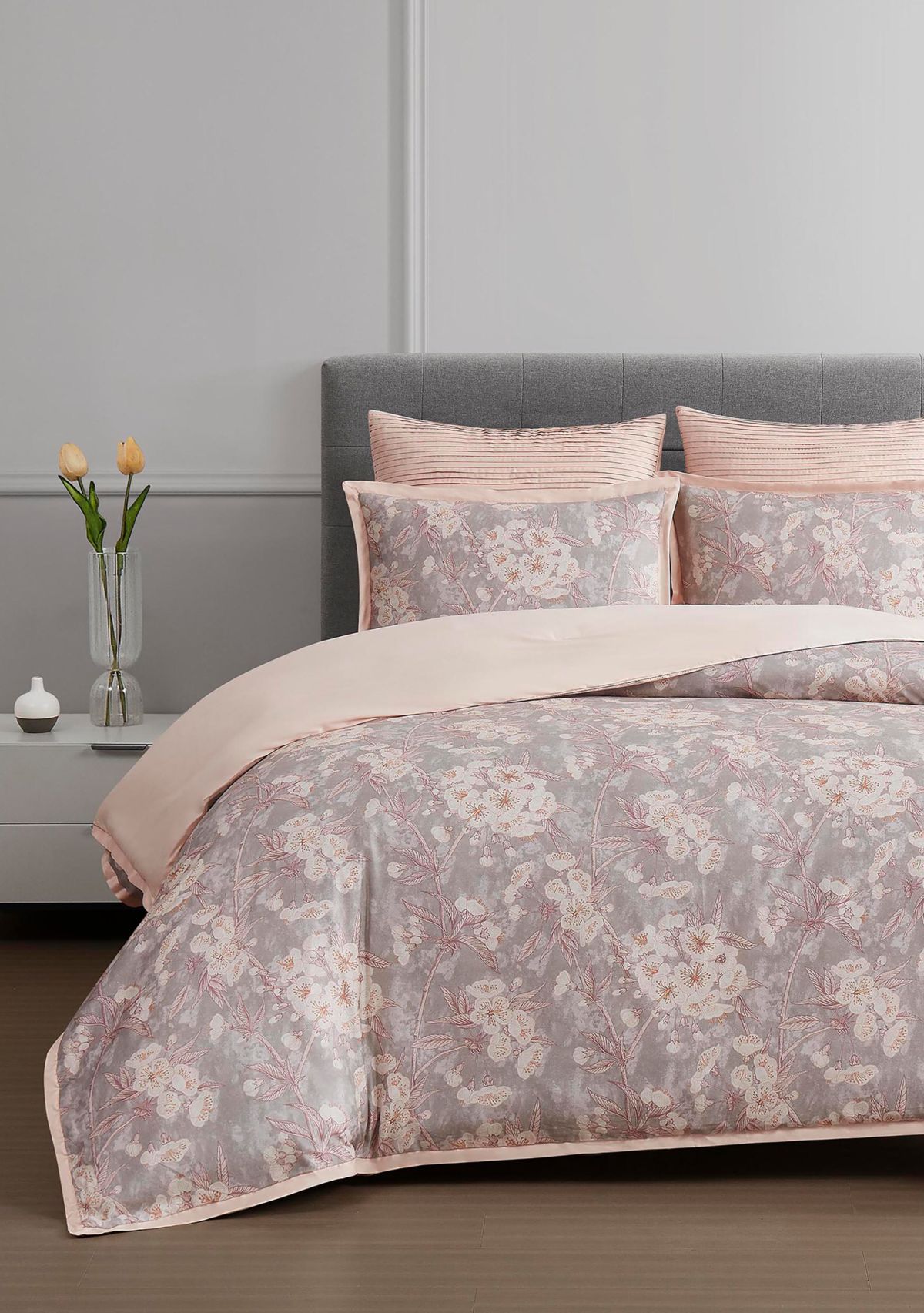 Vienna Comforter Set