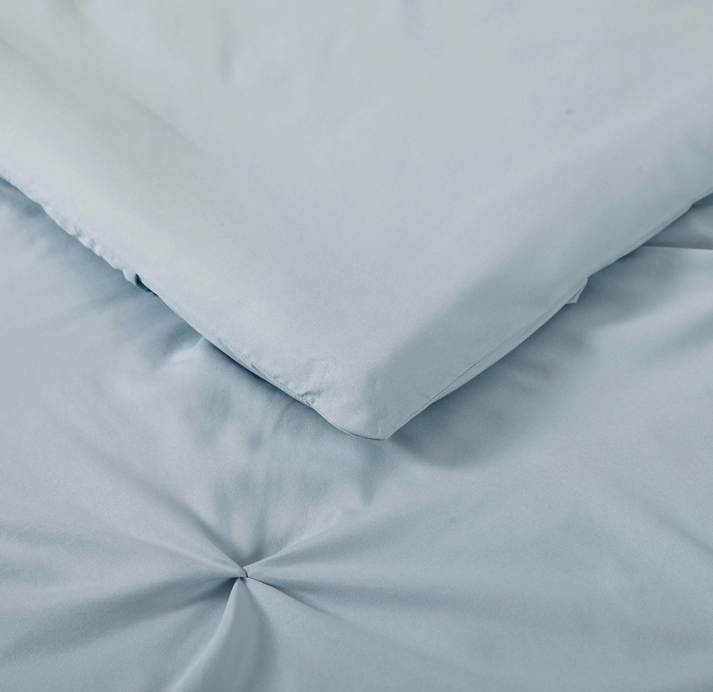 Truly Soft Everyday Pleated 4 Piece Full/Queen Removeable Cover Comforter Set in Ivory