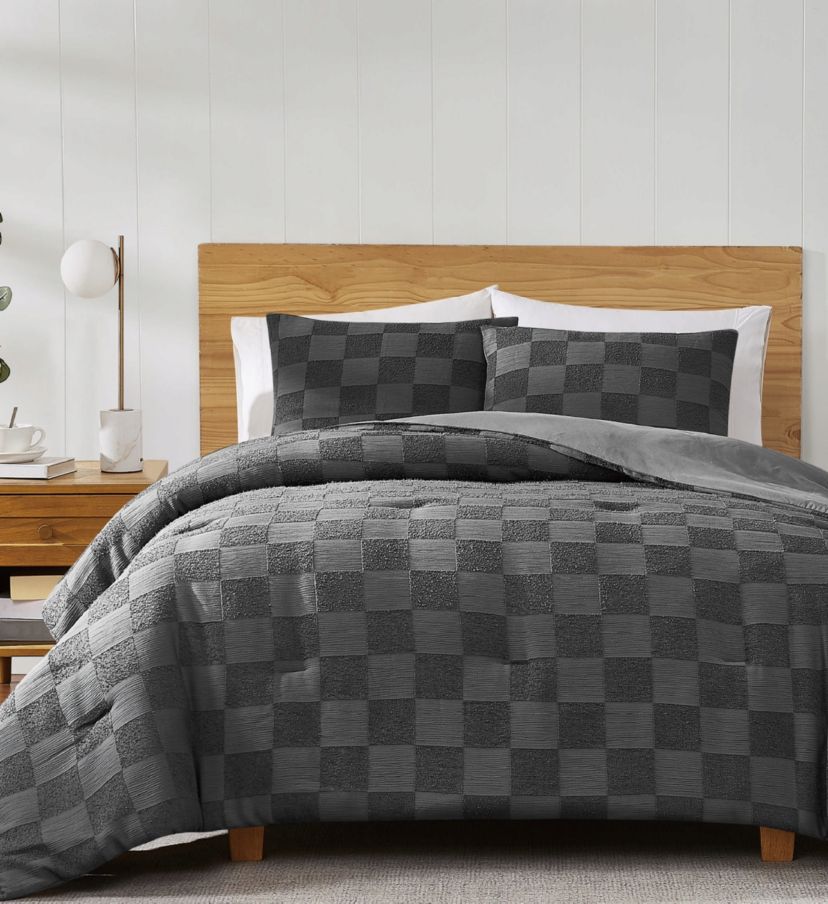 Truly Soft Textured Checkered Cream King 3 Piece Comforter Set
