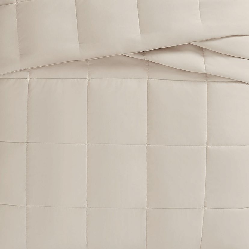 Truly Soft Green Solid White King 3 Piece Comforter Set