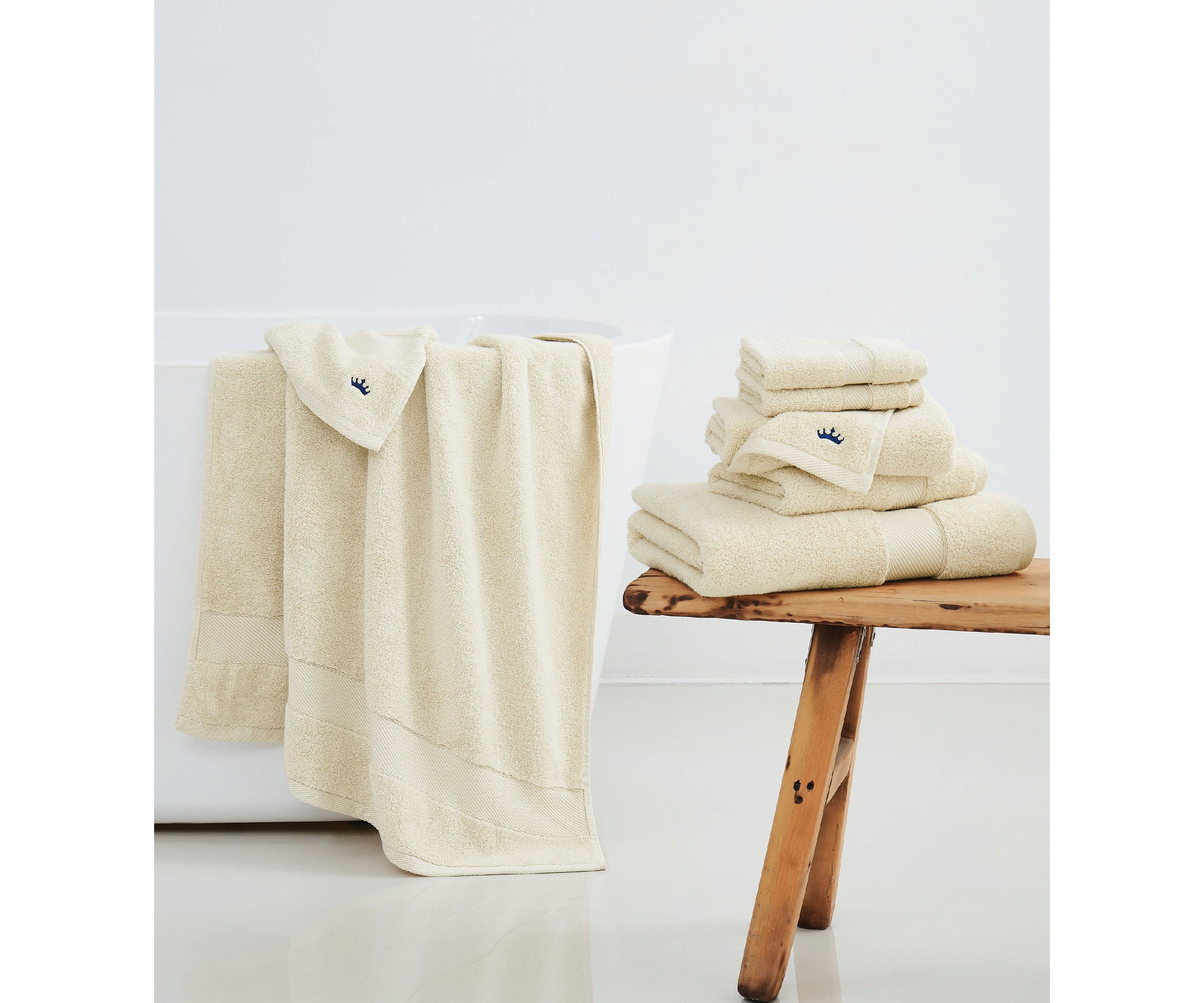 Royal Velvet Classic Beige 6 Piece Towel Set
