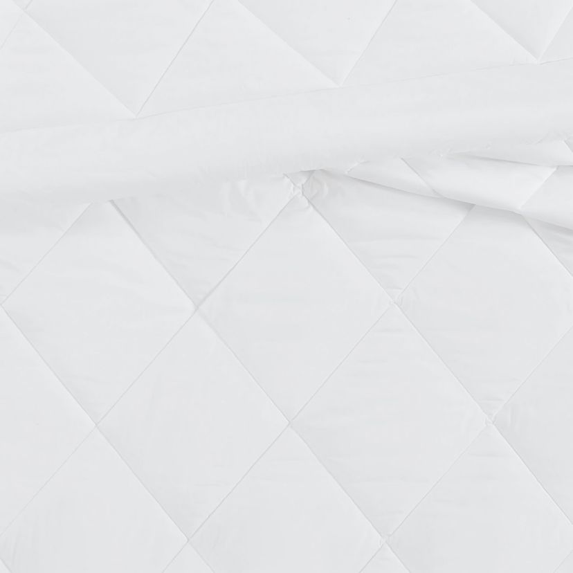 Cannon Solid Oversized Percale White Full/Queen 3 Piece Comforter Set