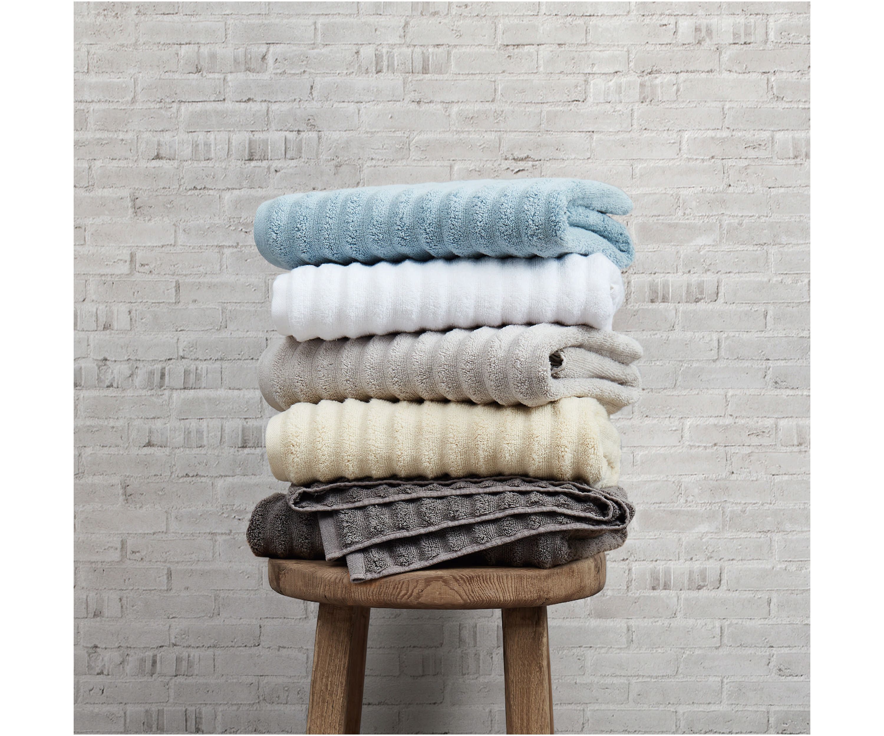 Christian Siriano NY Textured Zero Twist White 6 Piece Towel Set