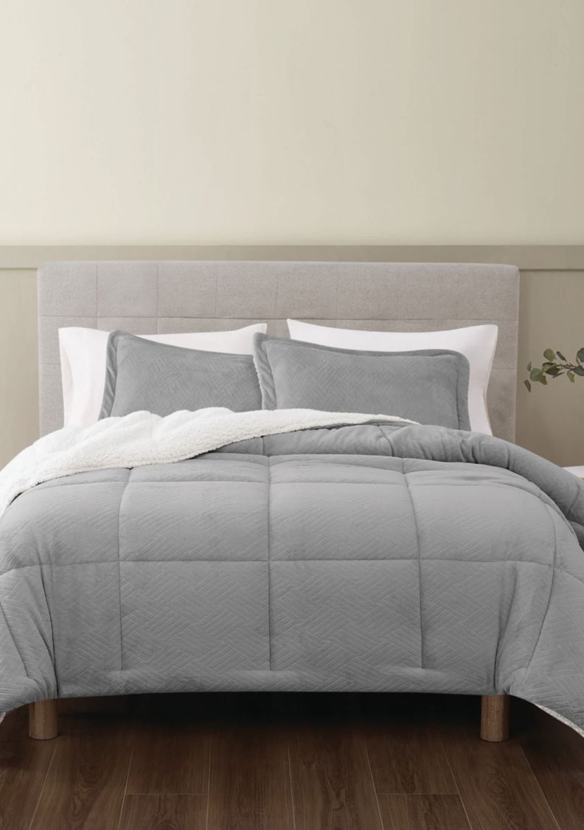 Truly Soft Basket Carved Faux Fur Tan King 3 Piece Comforter Set