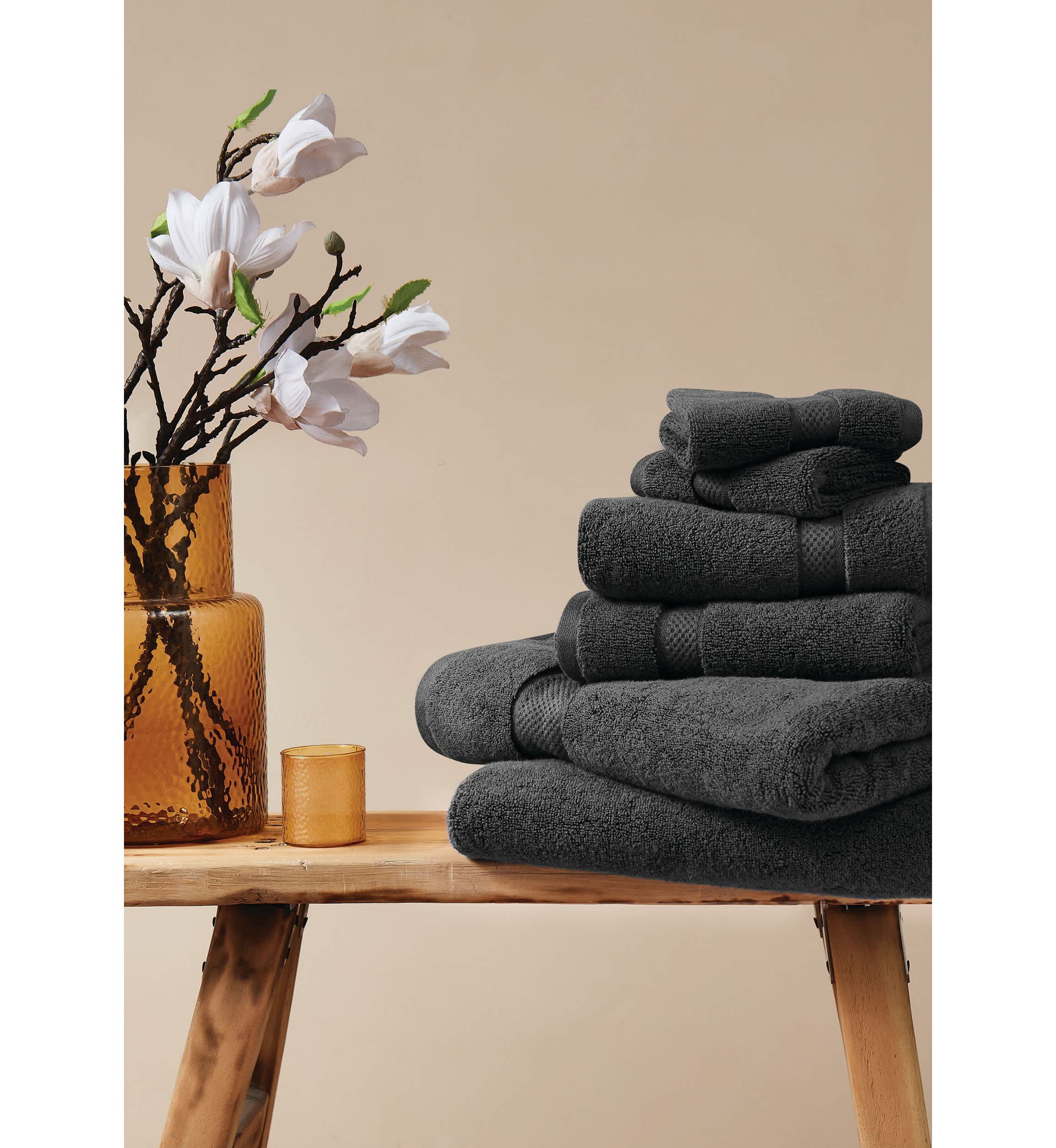 Truly Soft Cloud Solid Black 6 Piece Towel Set