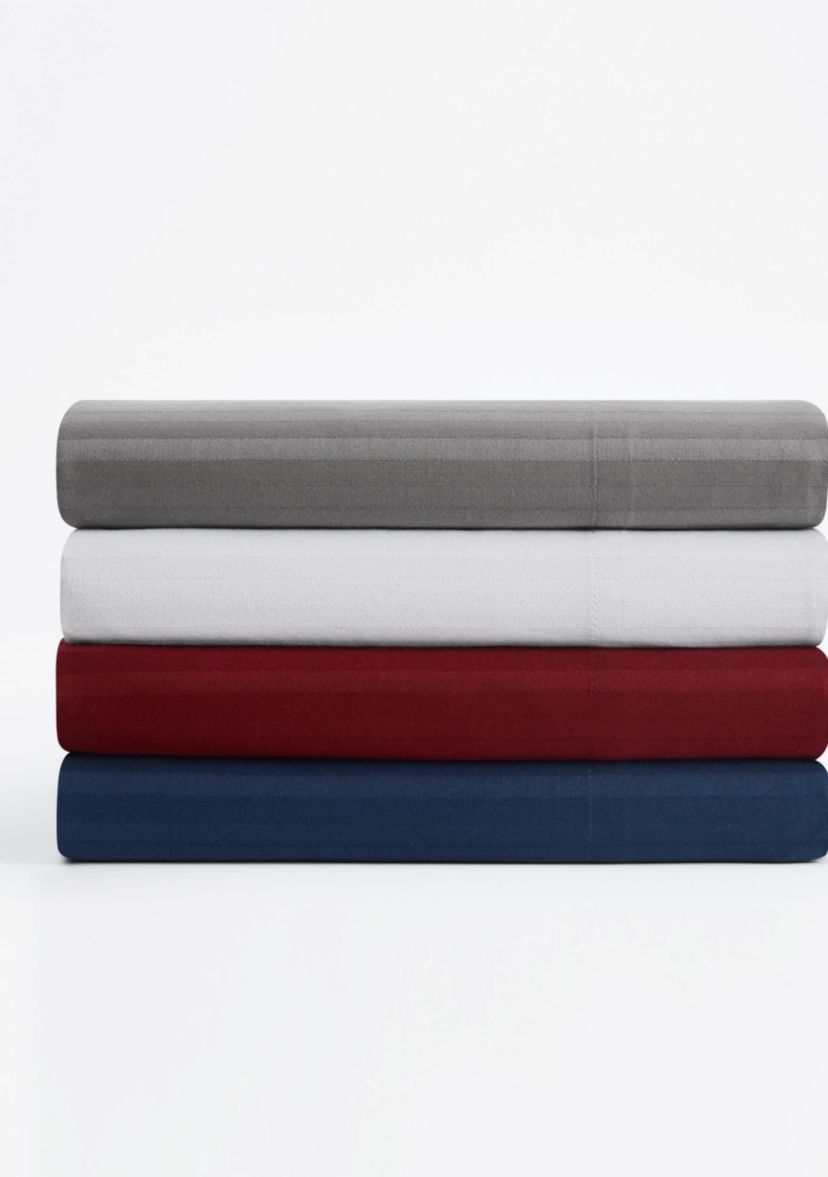Royal Velvet Signature Dobby Stripe White 4 Piece King Sheet Set