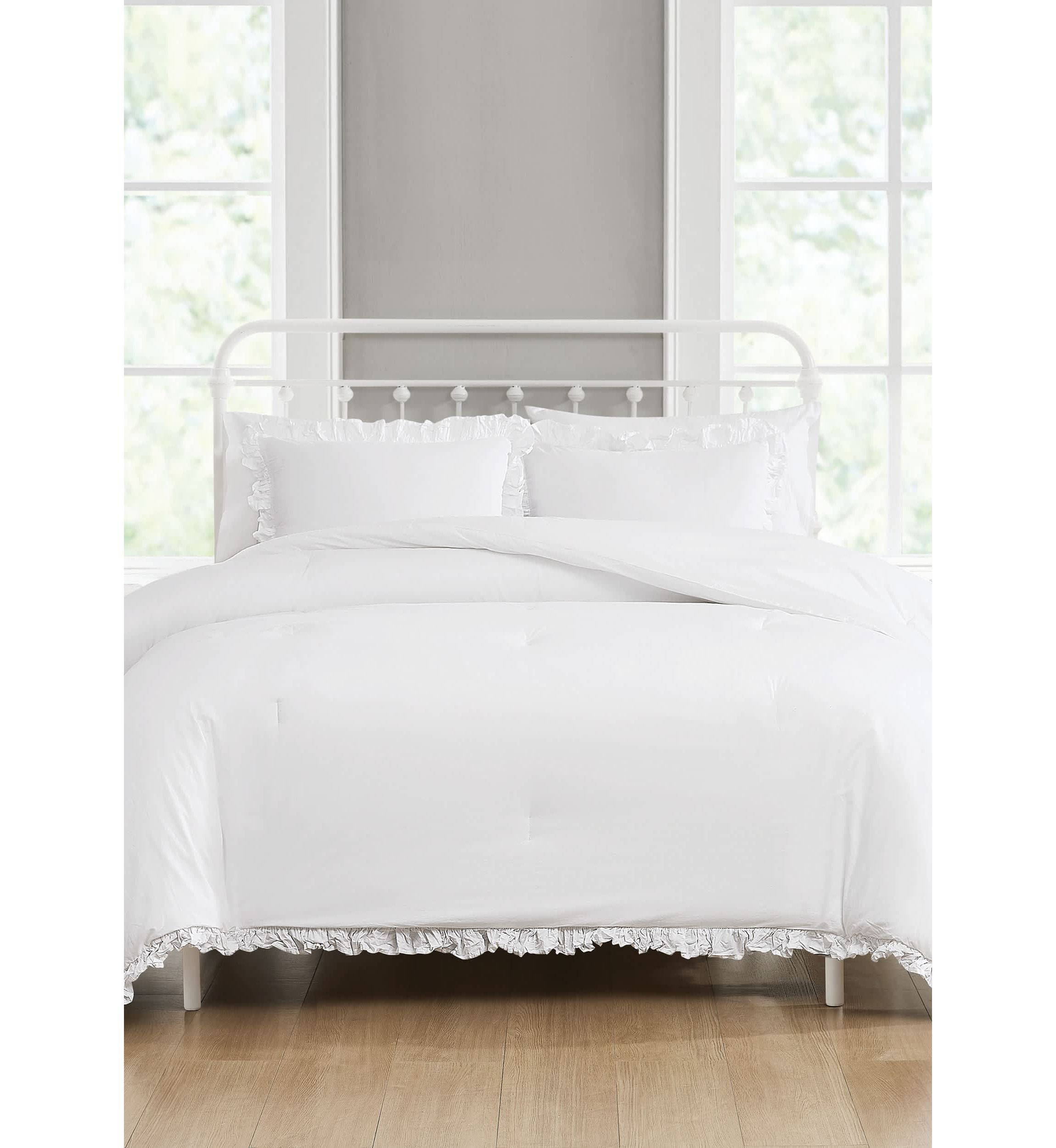 The Farmhouse by Rachel Ashwell Ruffled Washed Cotton White King 3 Piece Comforter Set