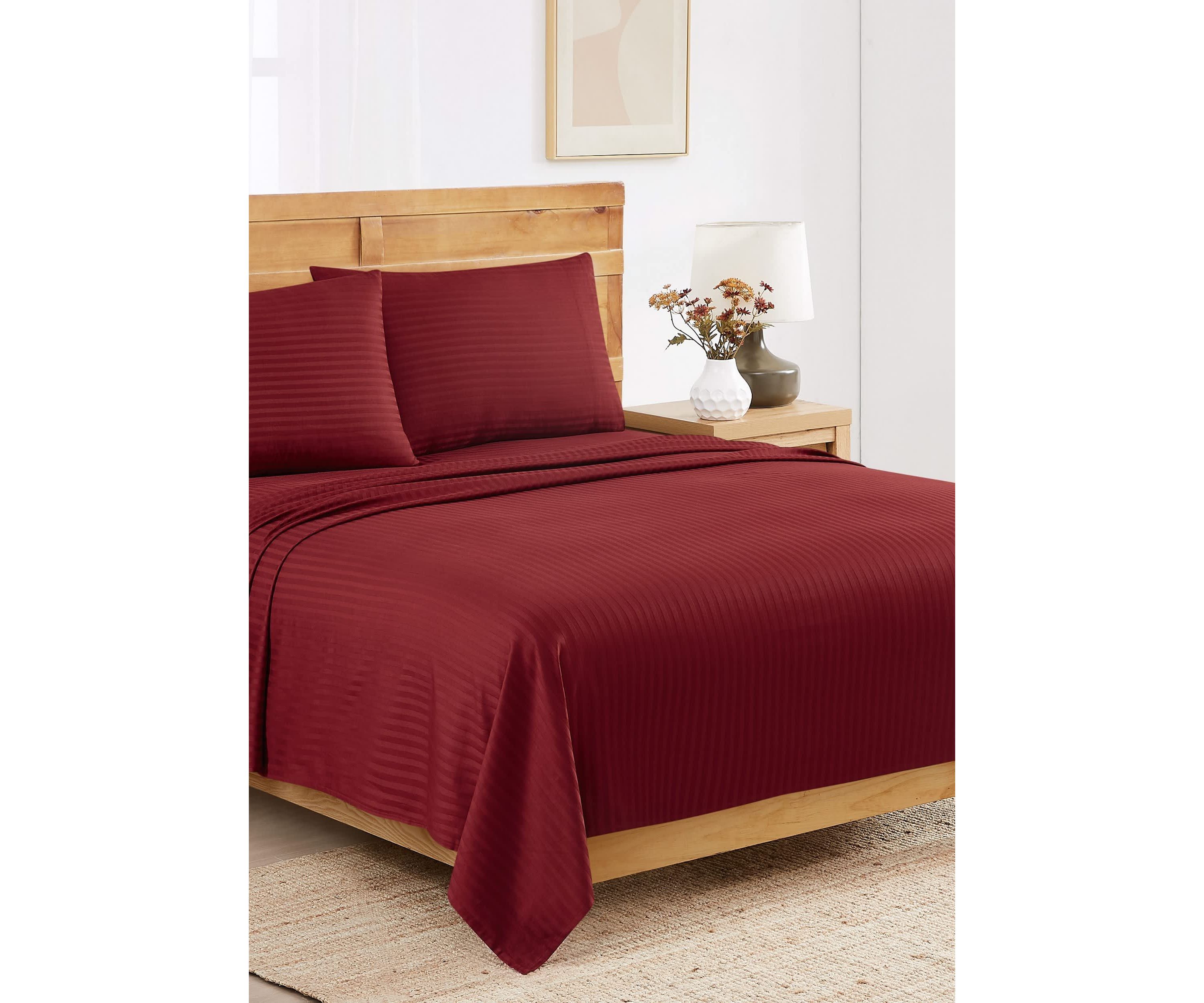 Royal Velvet Signature Dobby Stripe White Standard Pillowcase Pair