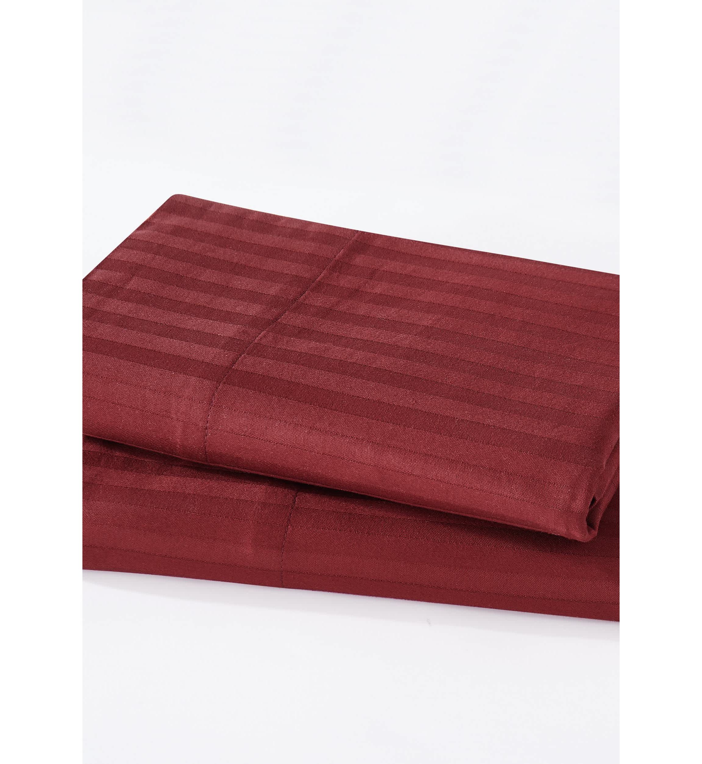 Royal Velvet Signature Dobby Stripe White Standard Pillowcase Pair