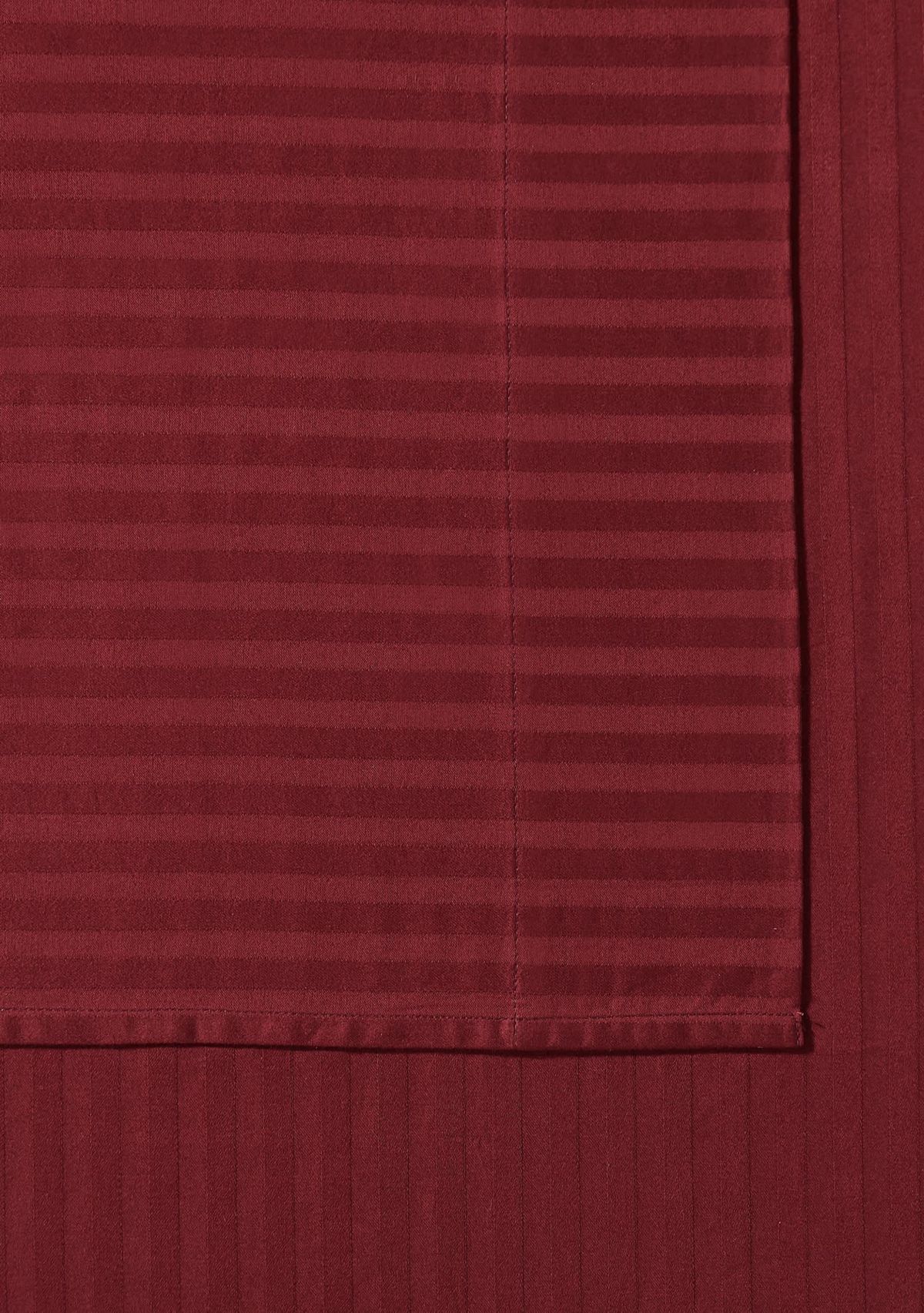 Royal Velvet Signature Dobby Stripe White Standard Pillowcase Pair