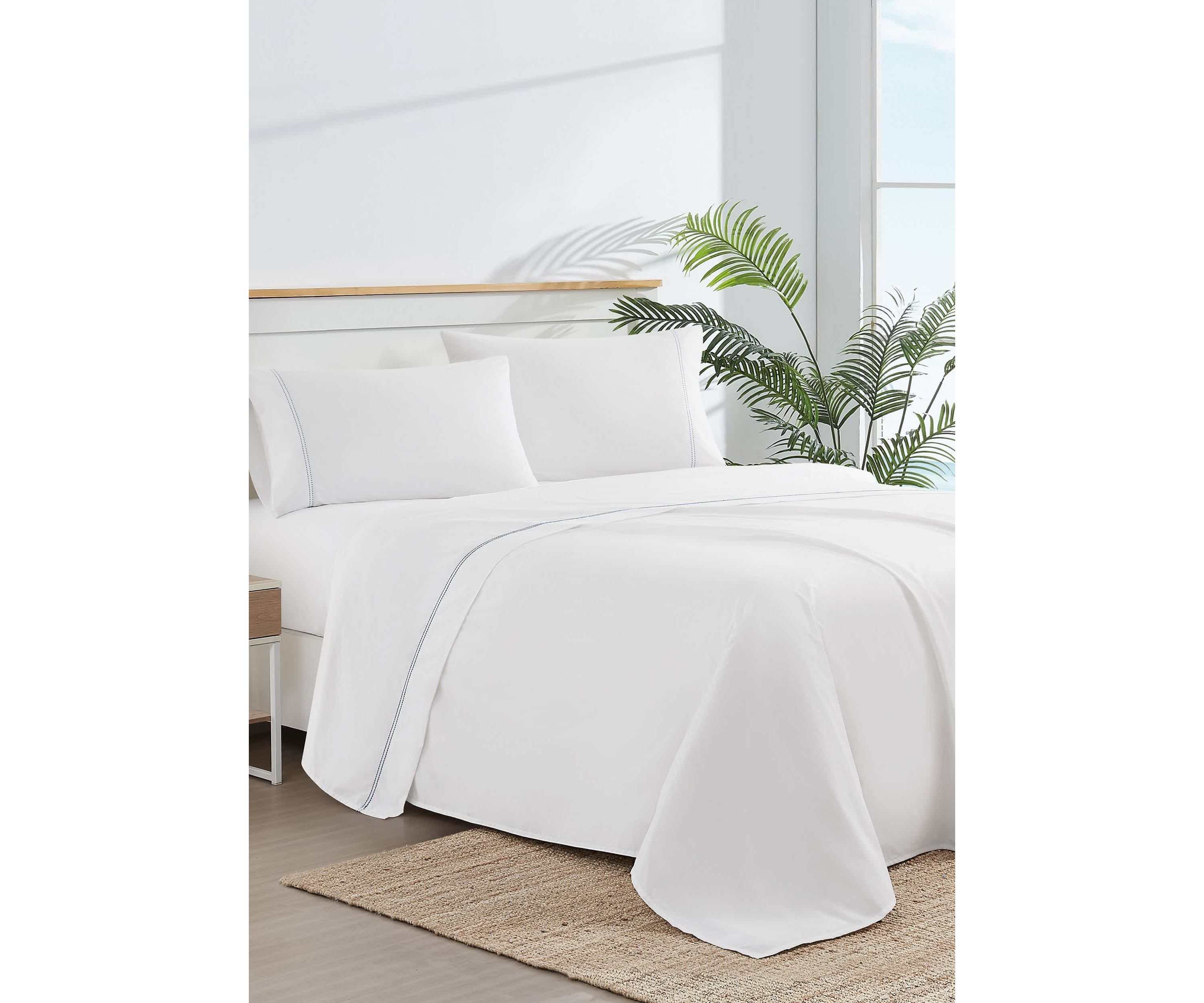Scout Pick Stitch 100% Cotton Percale White with Seafoam Split King Sheet Set