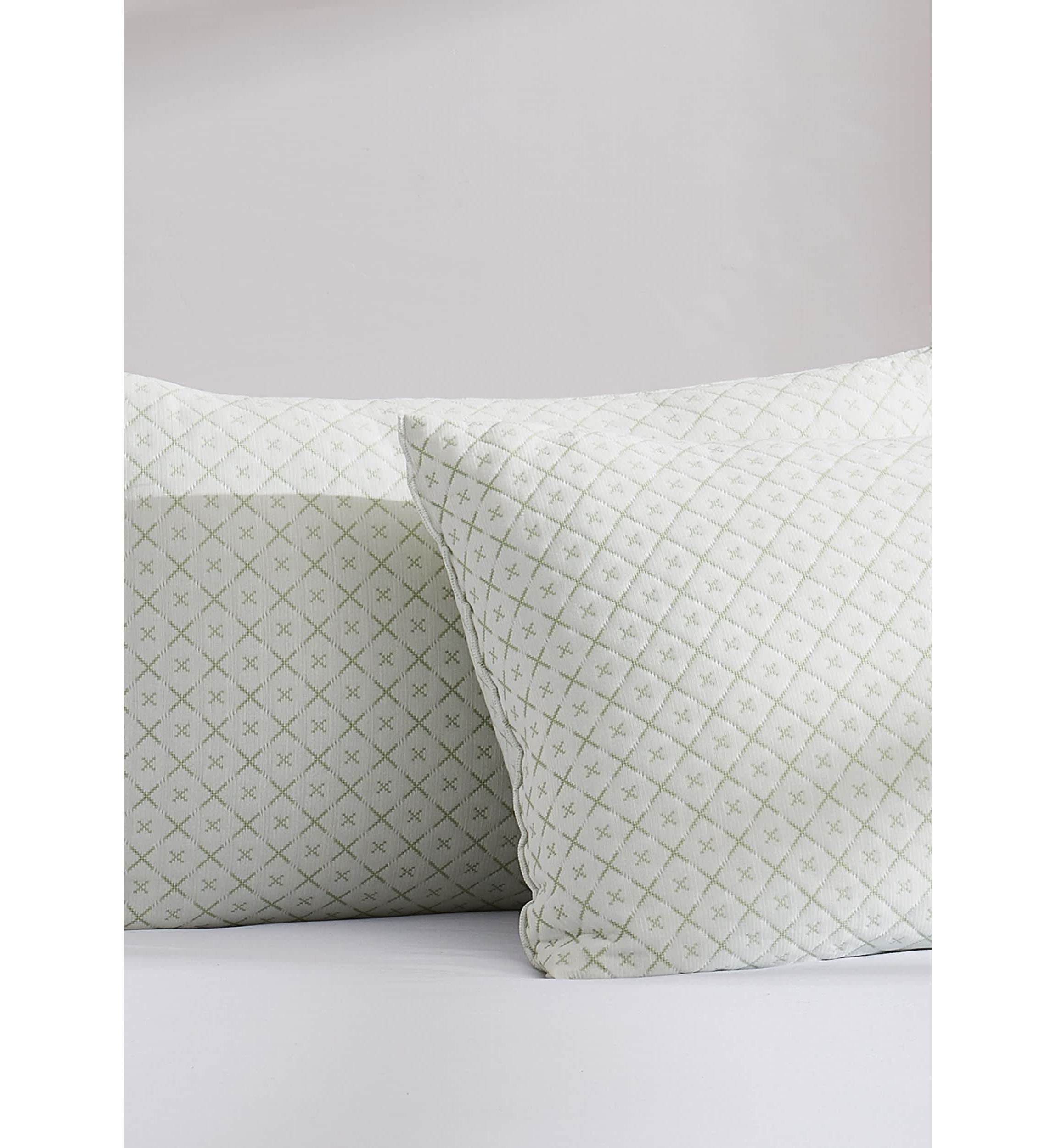 London Fog Bamboo Knit King 2 Pack Pillow