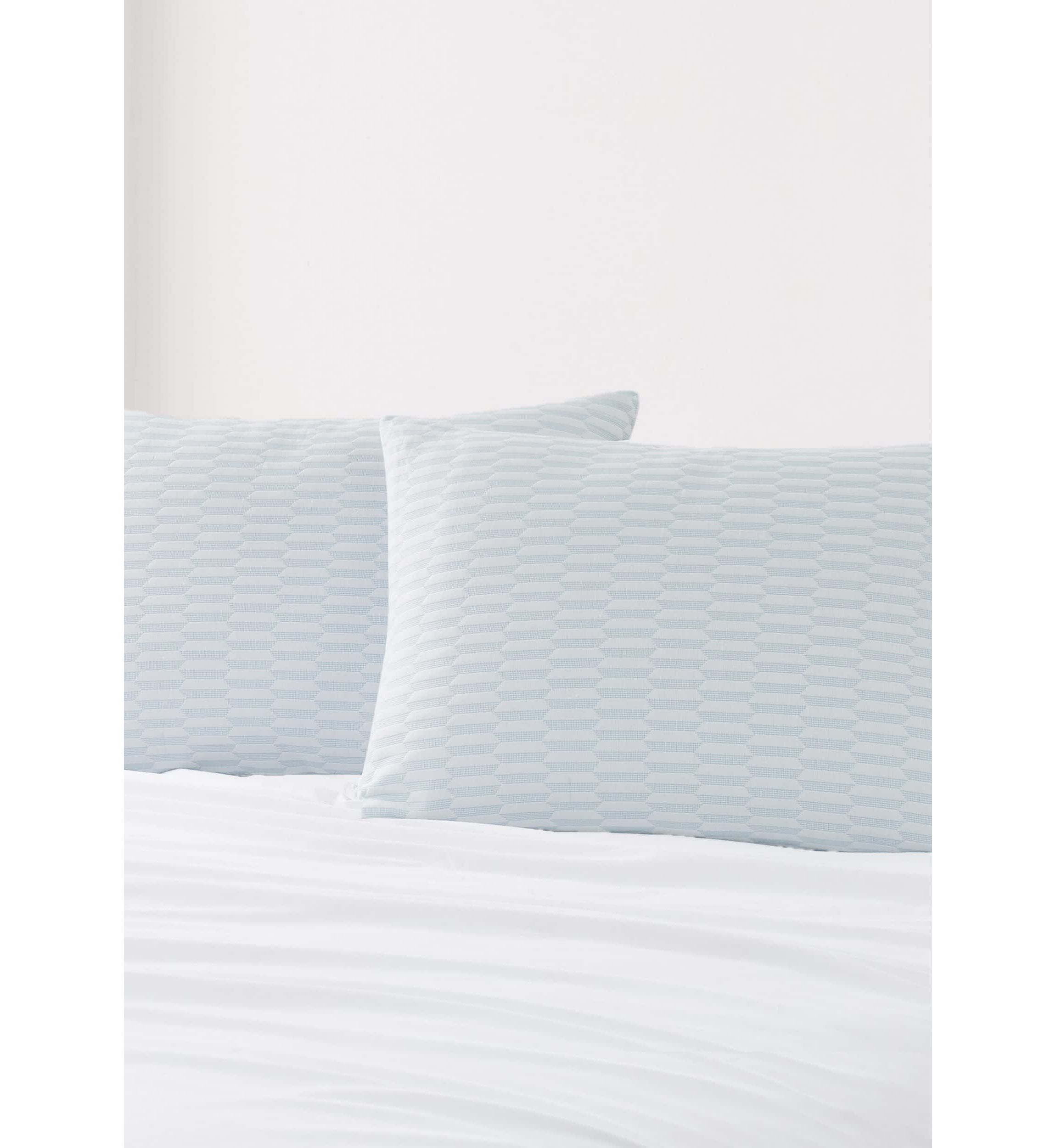 London Fog Cool Nights King 2 Pack Pillow