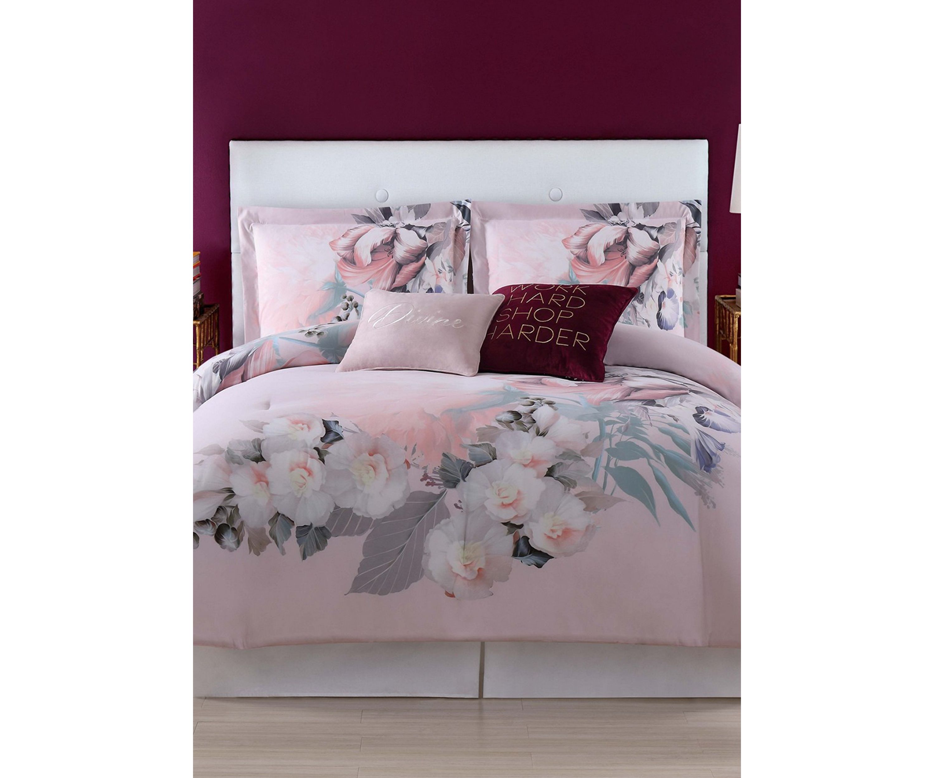 Dreamy Floral Comforter Set