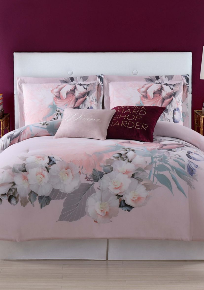 Dreamy Floral Comforter Set