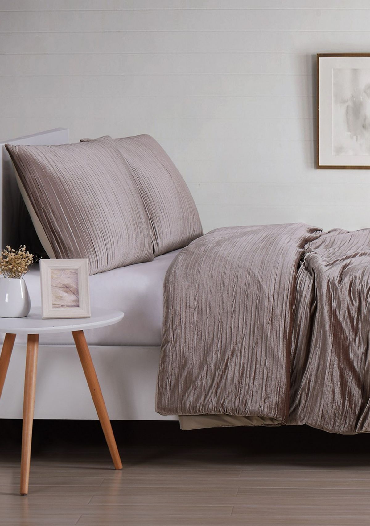 Crinkle Velvet Comforter Set