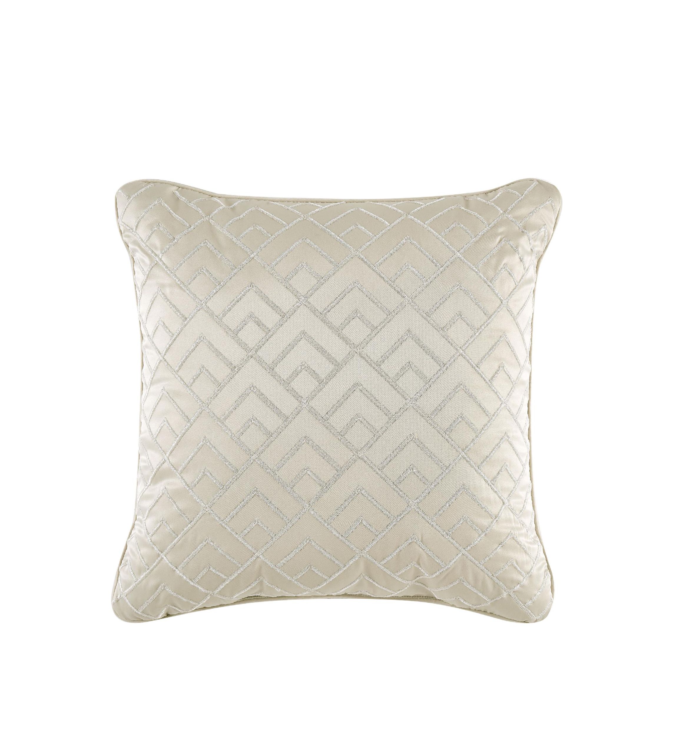 Noelle Comforter Set