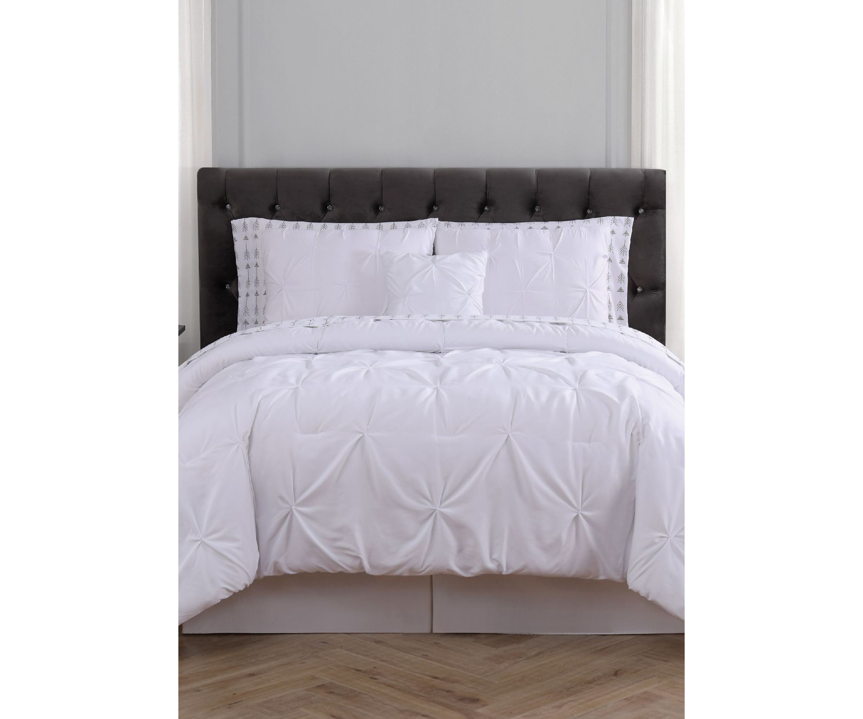 Arrow Pleated Bed in a Bag