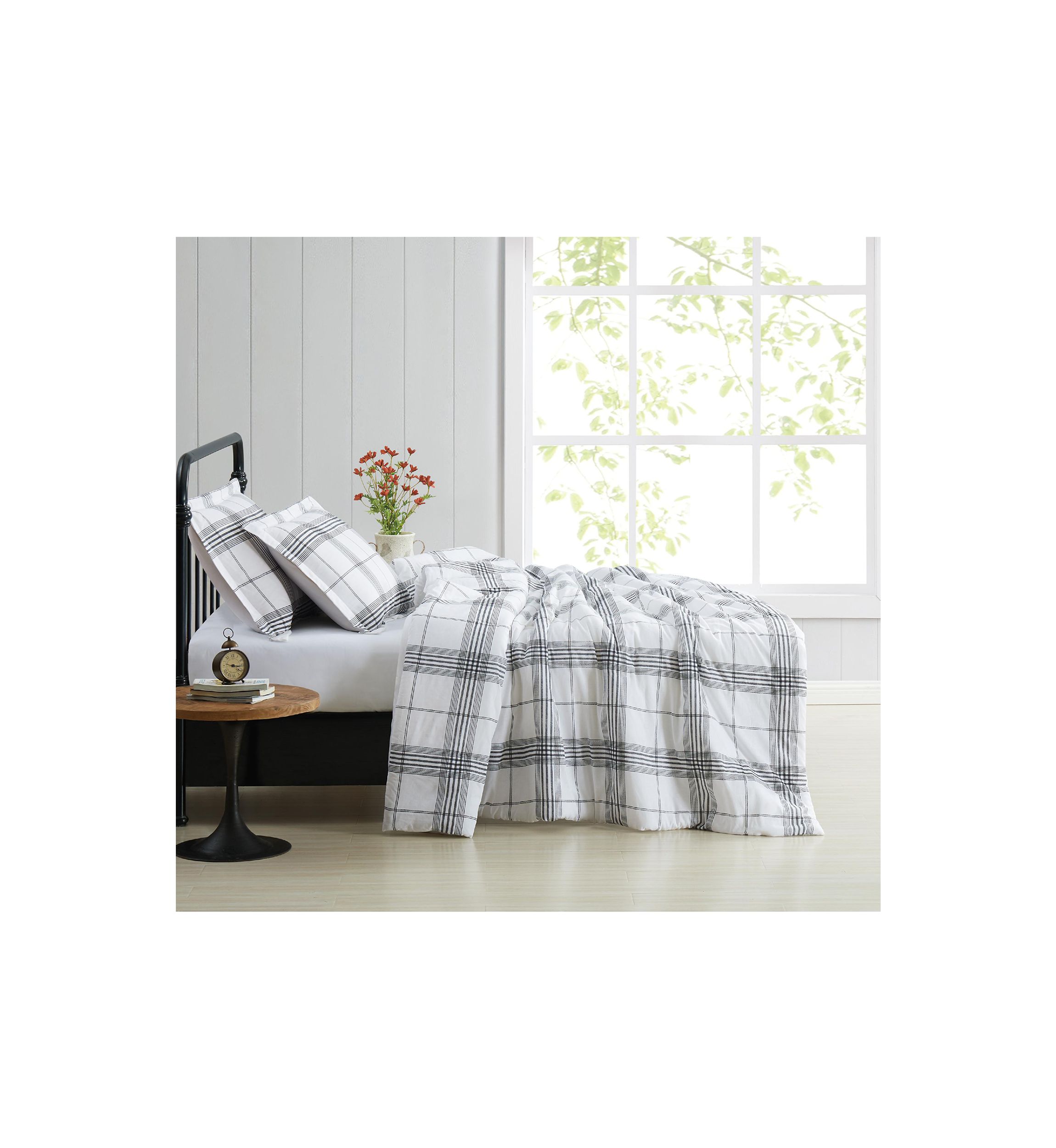 Cottage Plaid Comforter Set