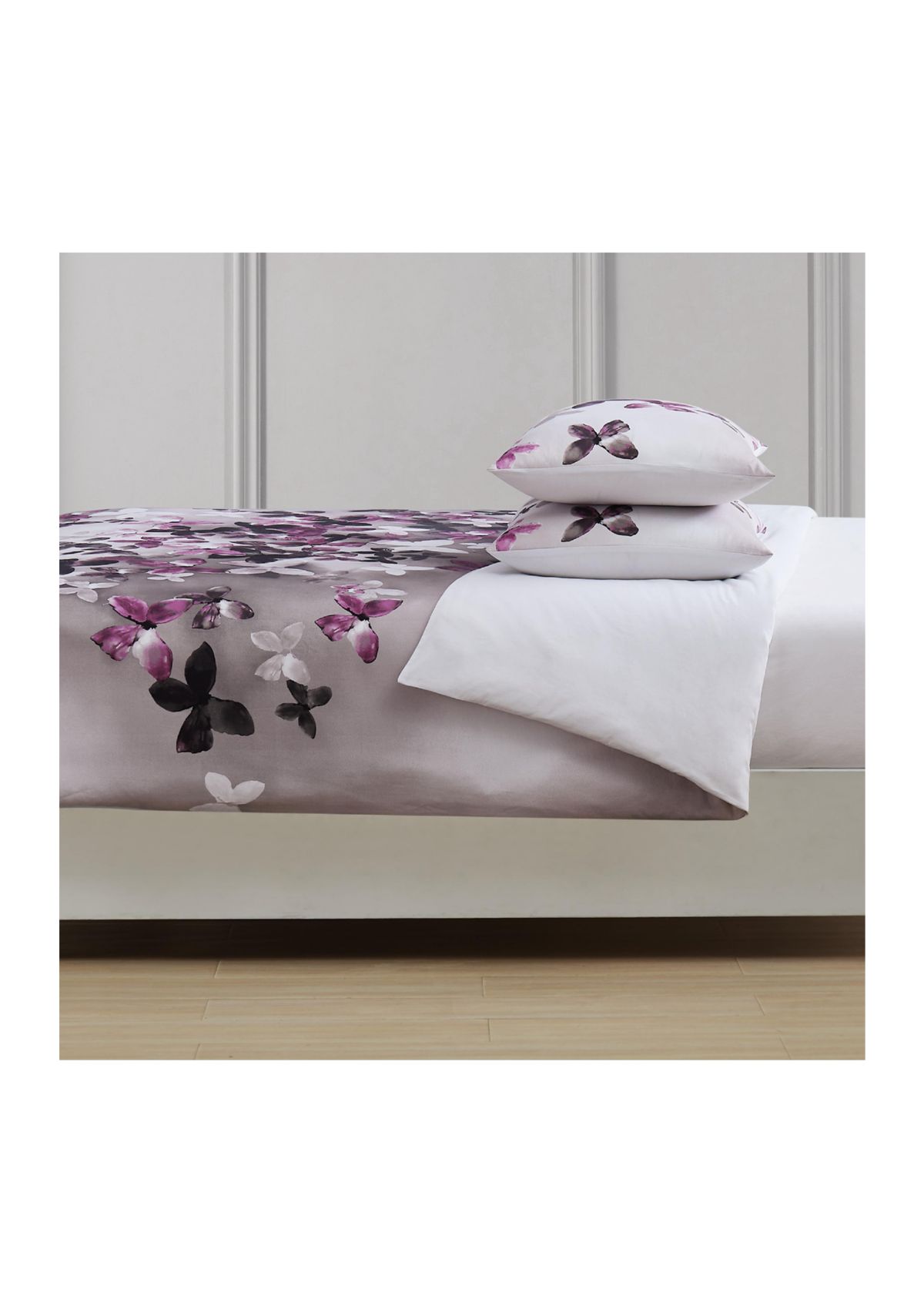 Lissara Comforter Set