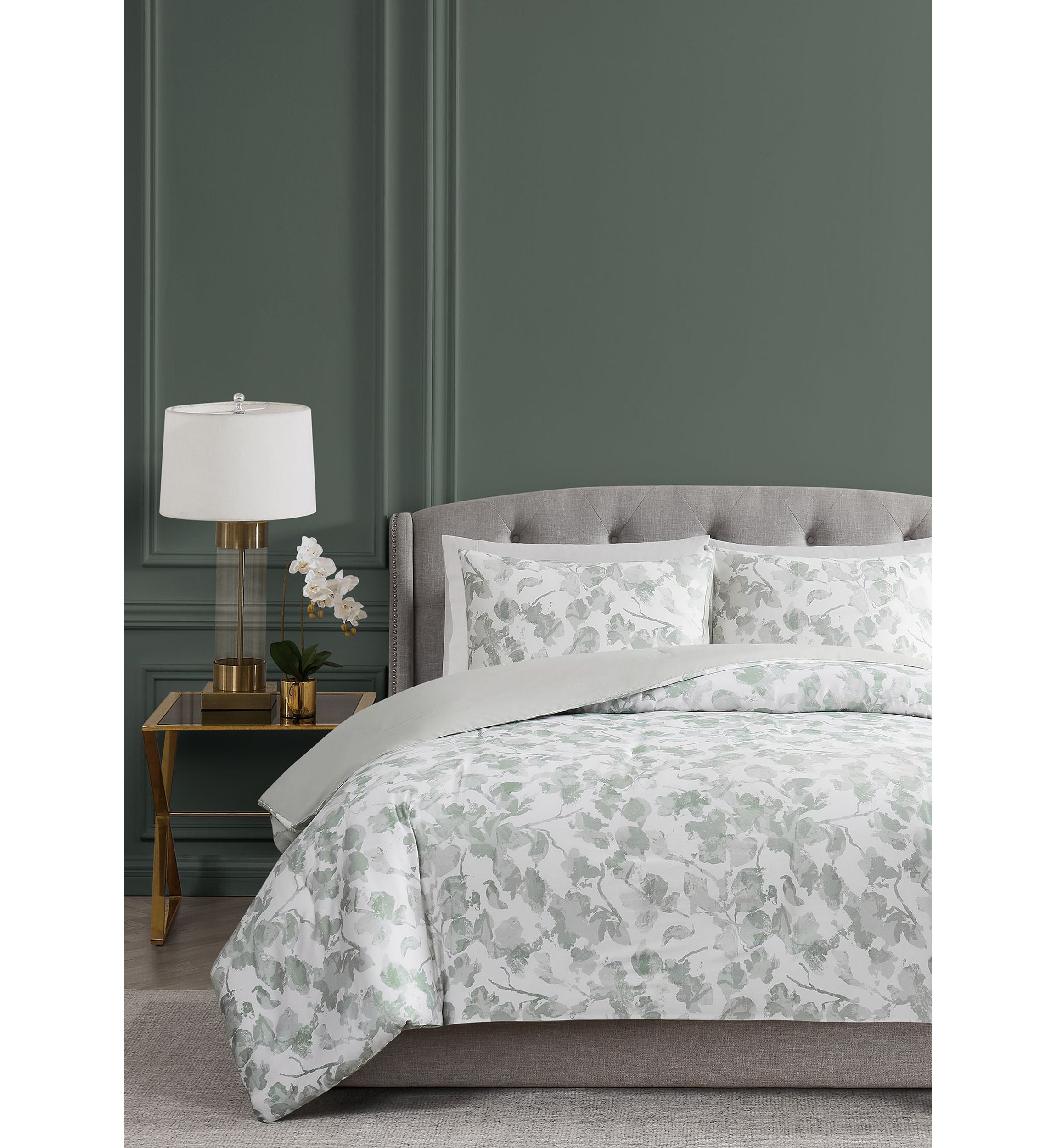 Ashton Leaf Comforter Set