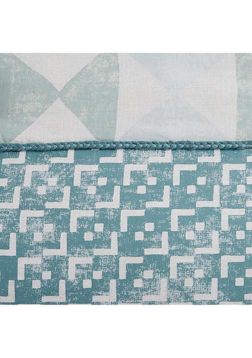 Daria Comforter Set