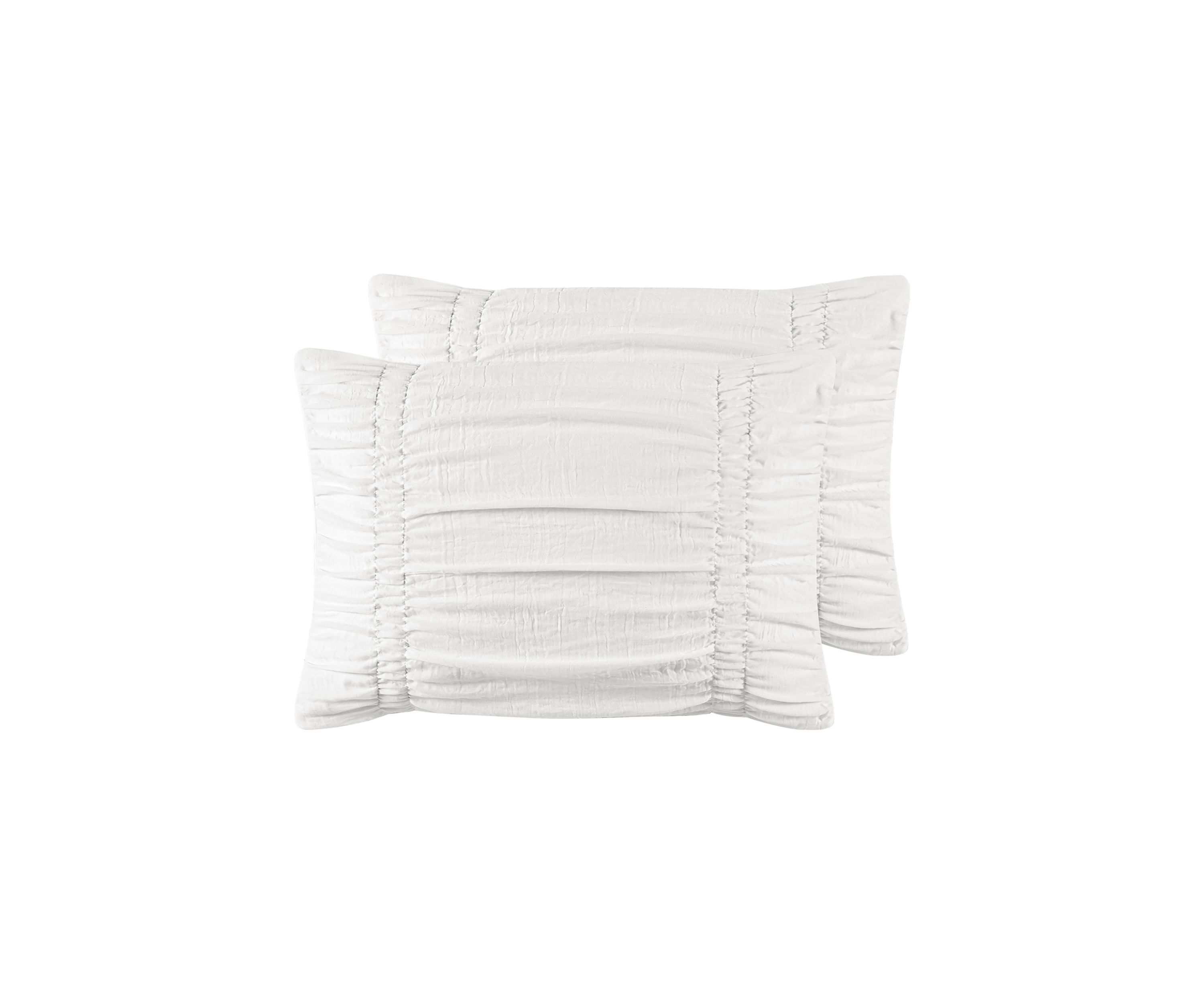 Mia Comforter Set