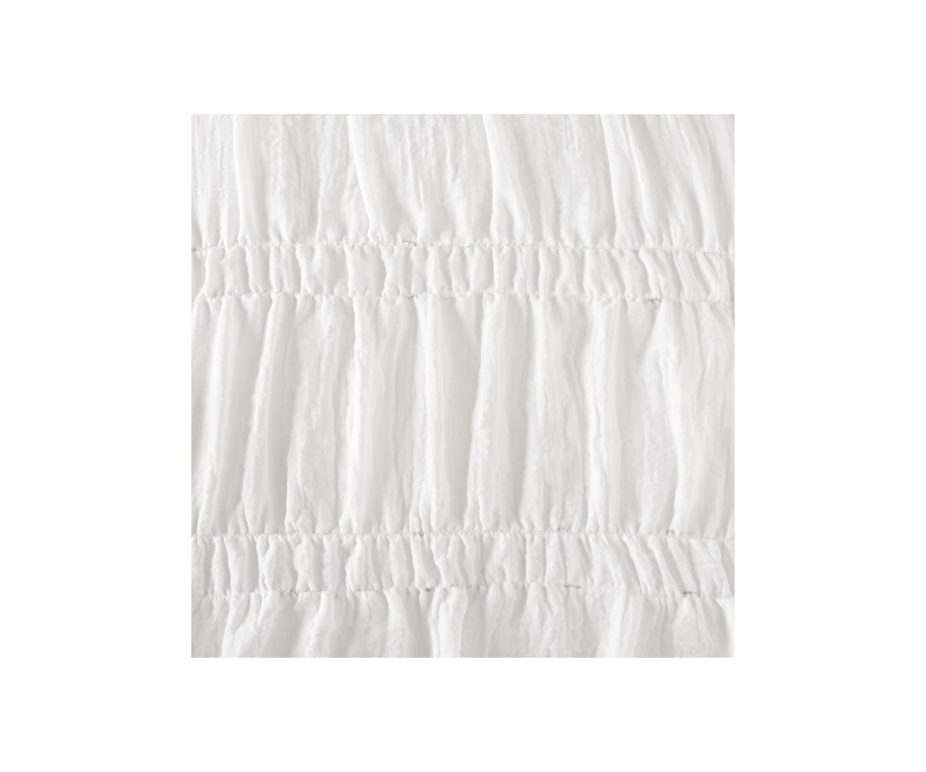 Mia Comforter Set