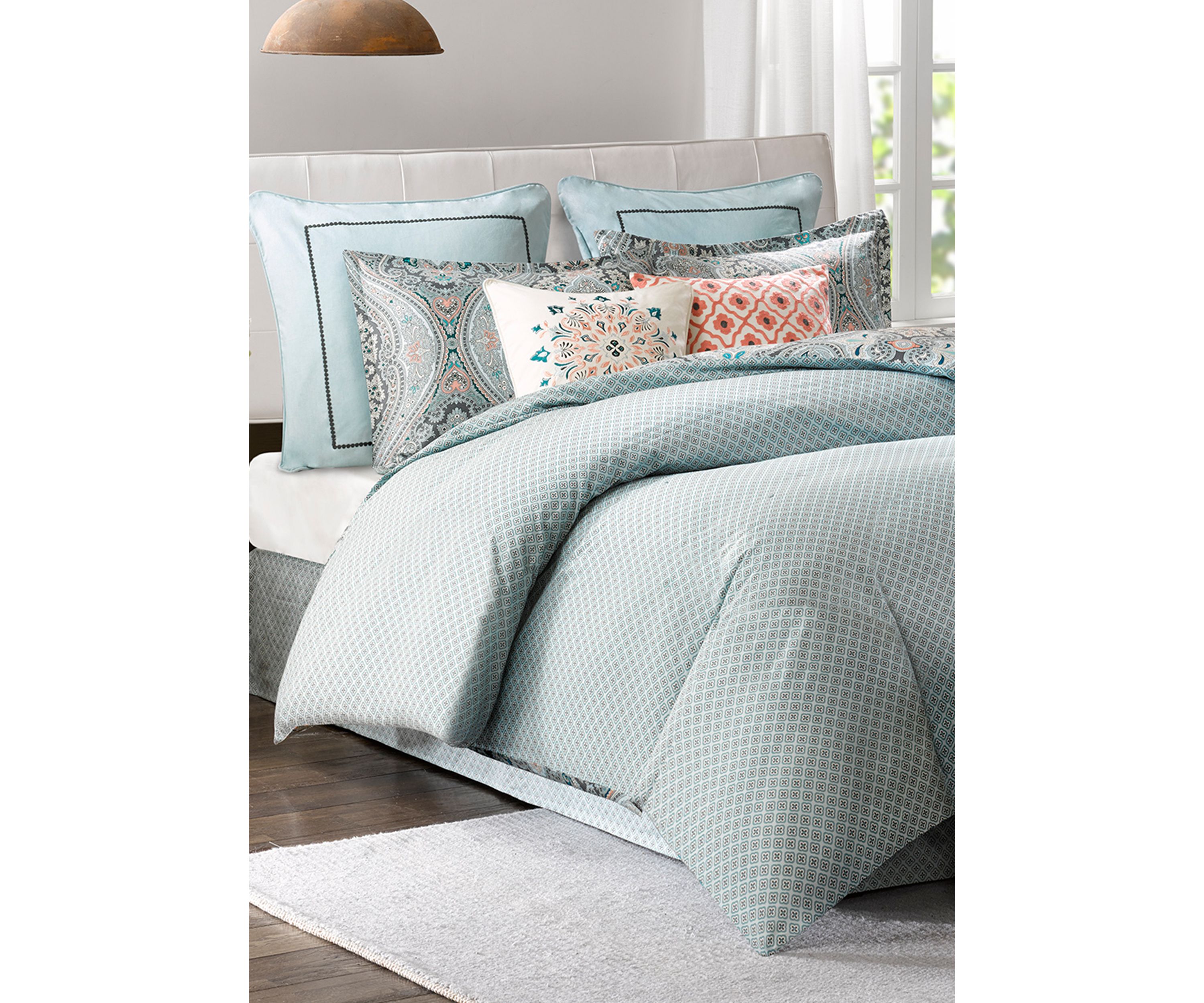 Sterling Reversible Comforter Set