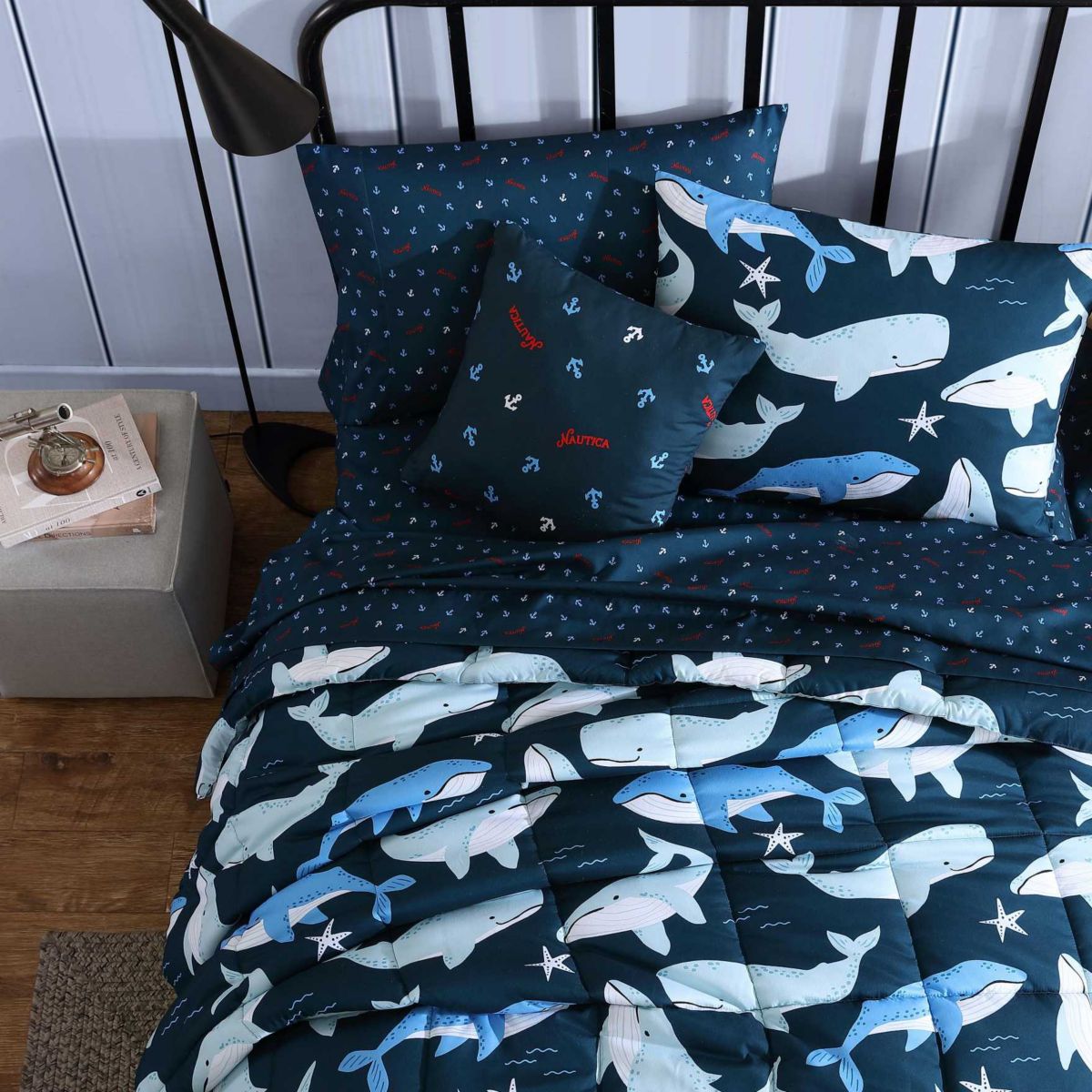 Finnian Whales Microfiber Comforter Bonus Set