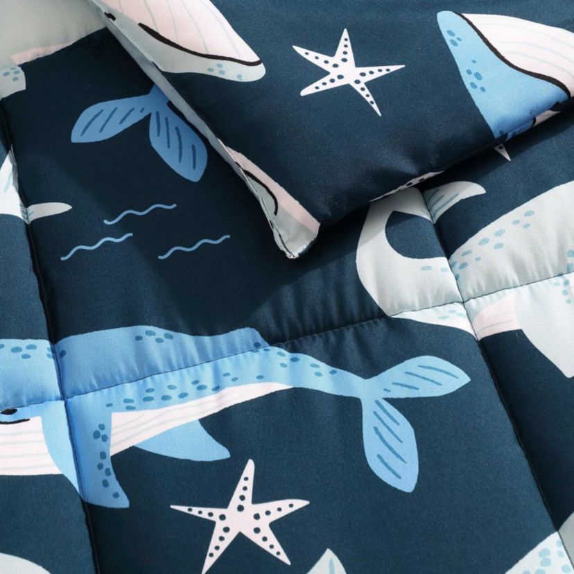 Finnian Whales Microfiber Comforter Bonus Set