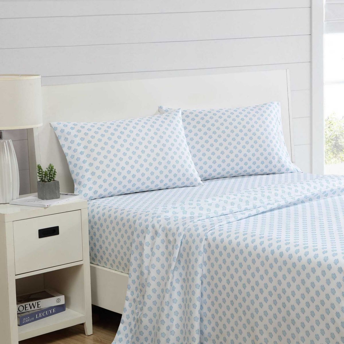 Coastal Coral Microfiber Sheet Set