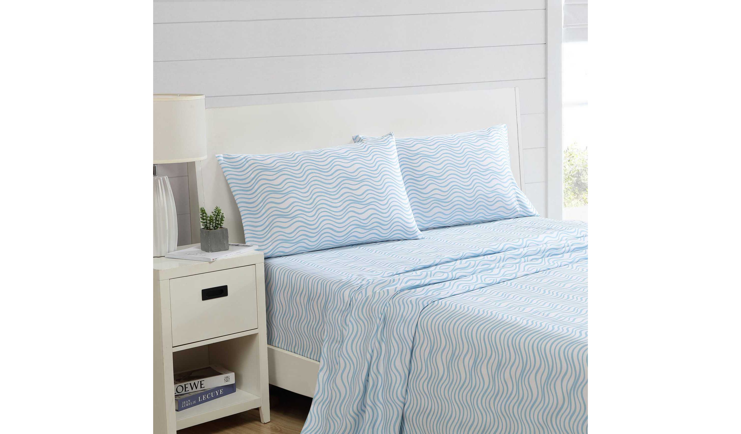 Lineary Waves Microfiber Sheet Set