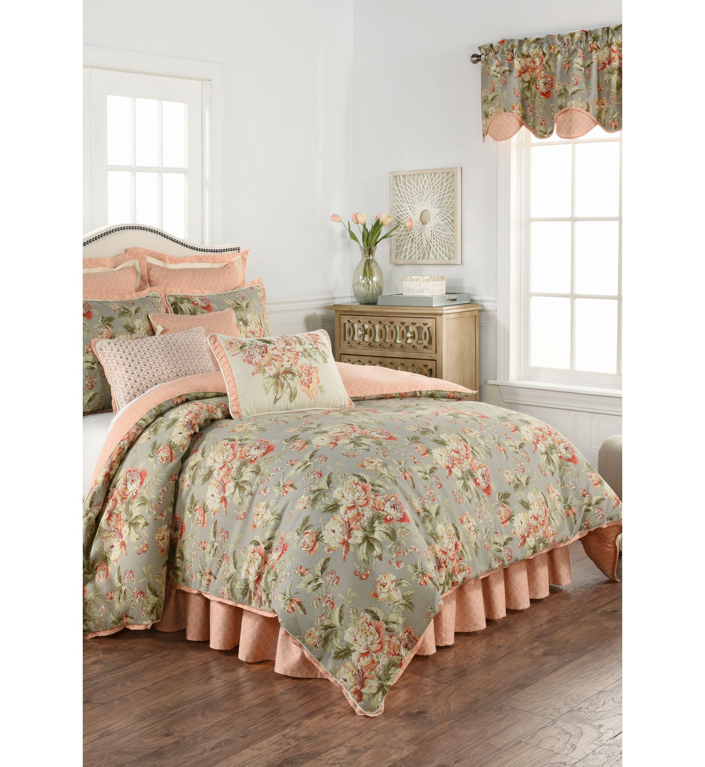SP18 FLEURETTA SLATE QUEEN CSET:Queen Comforter Regular Set:SLATE