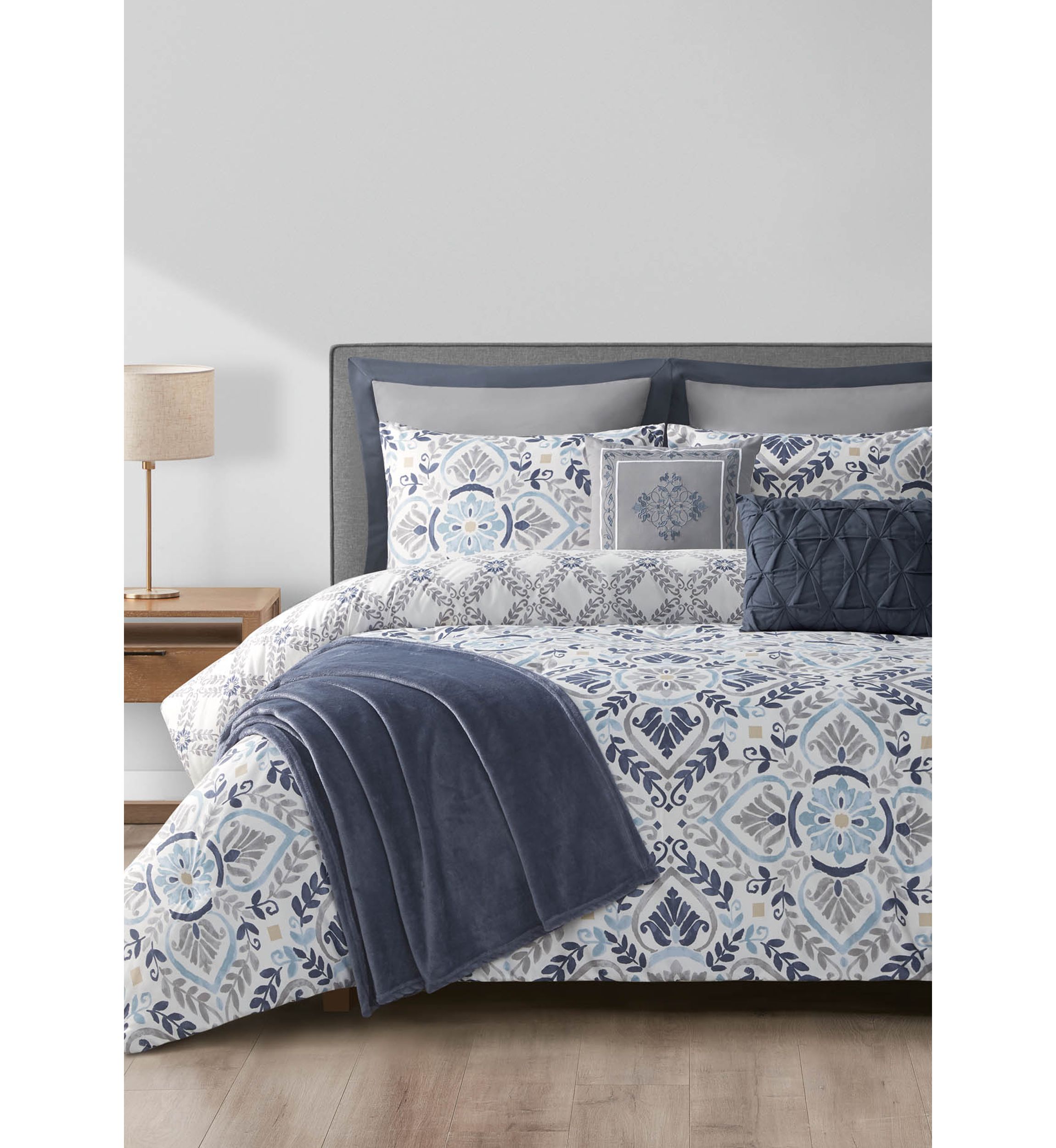 Dexter Way 8-Piece Comforter Set