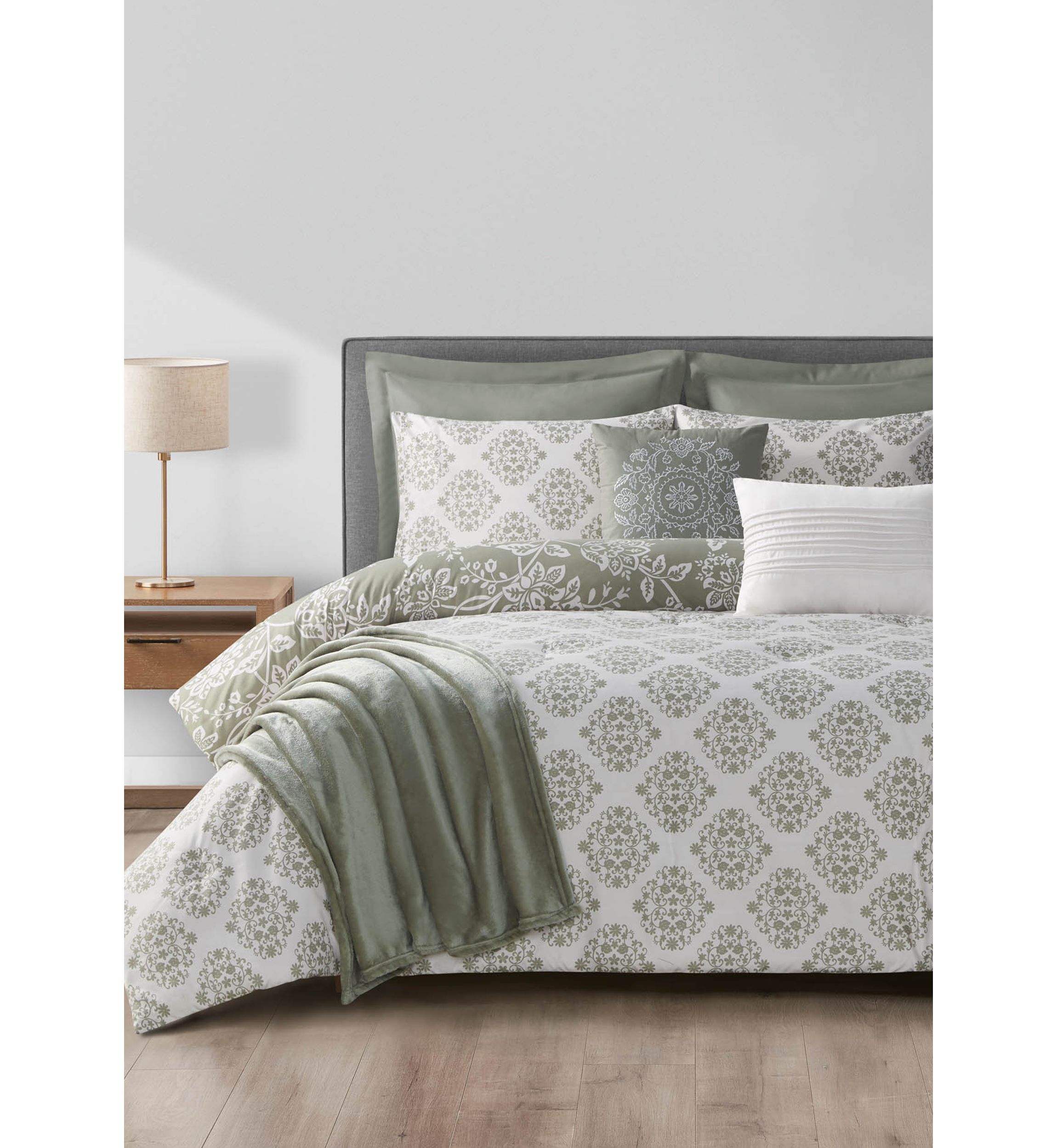 Brookside 8-Piece Comforter Set