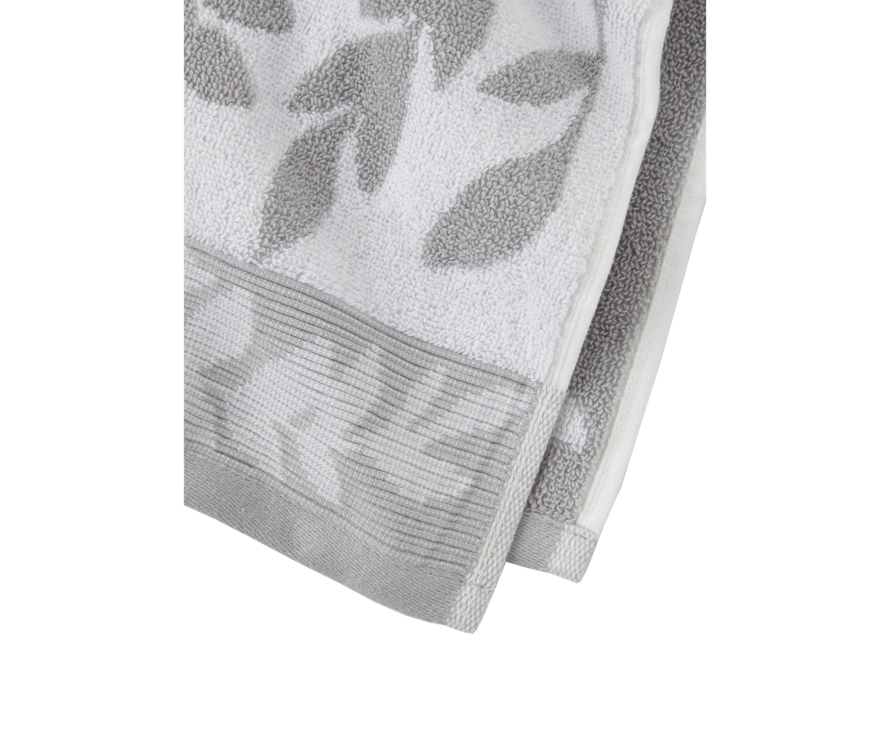 Egyptian Jacquard Towel Collection