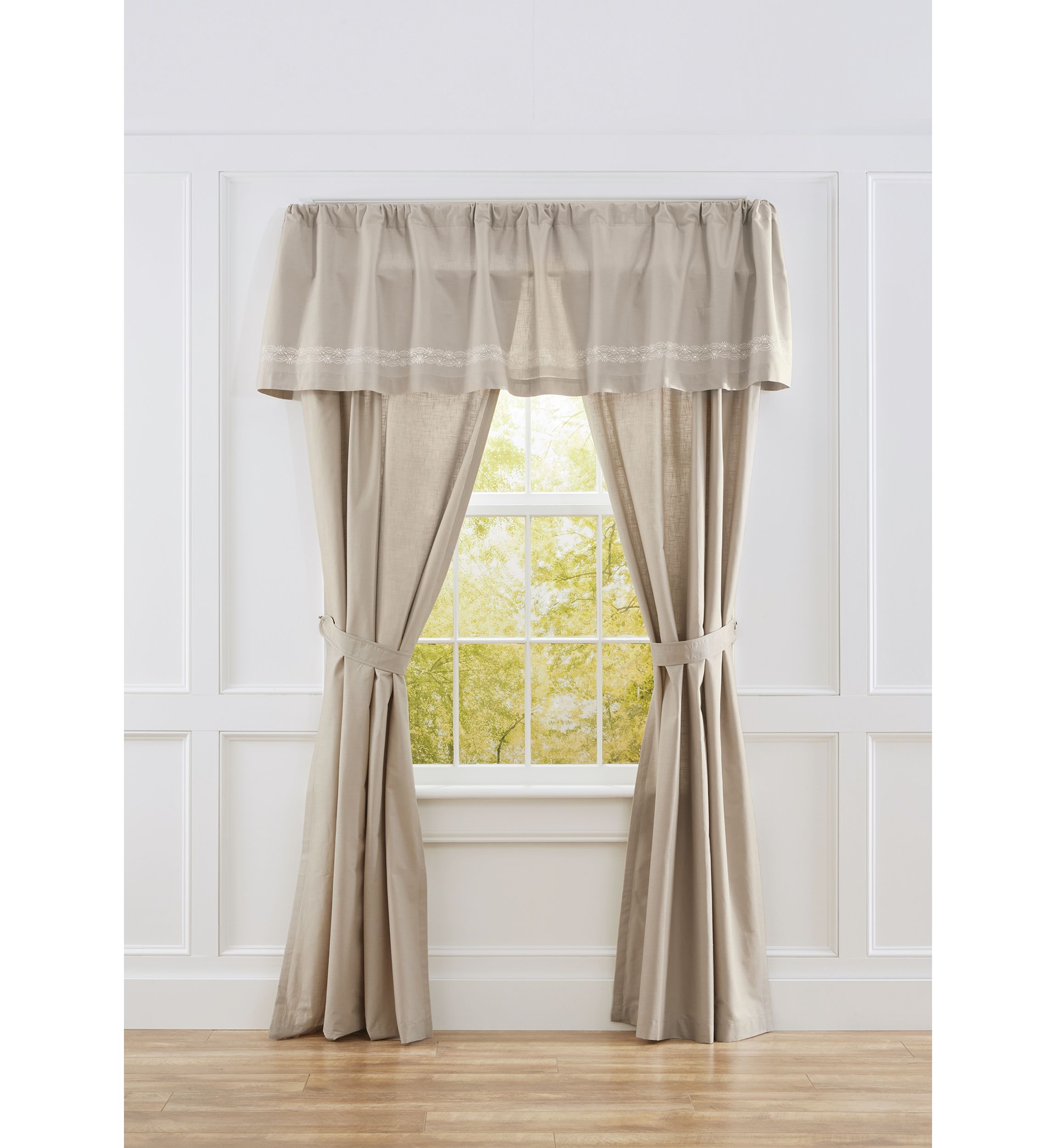 Adornare Drapes