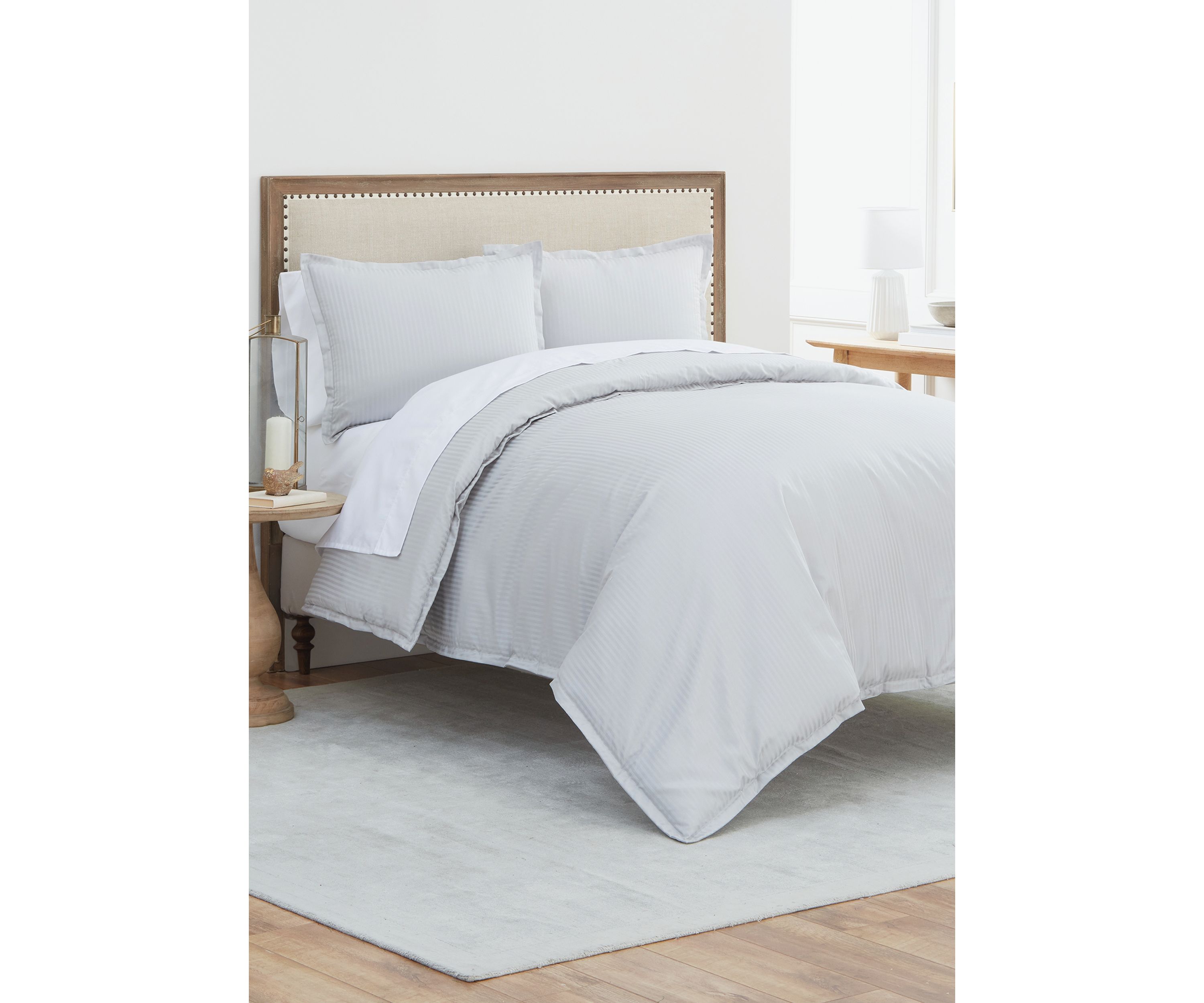 Egyptian Damask Comforter Set