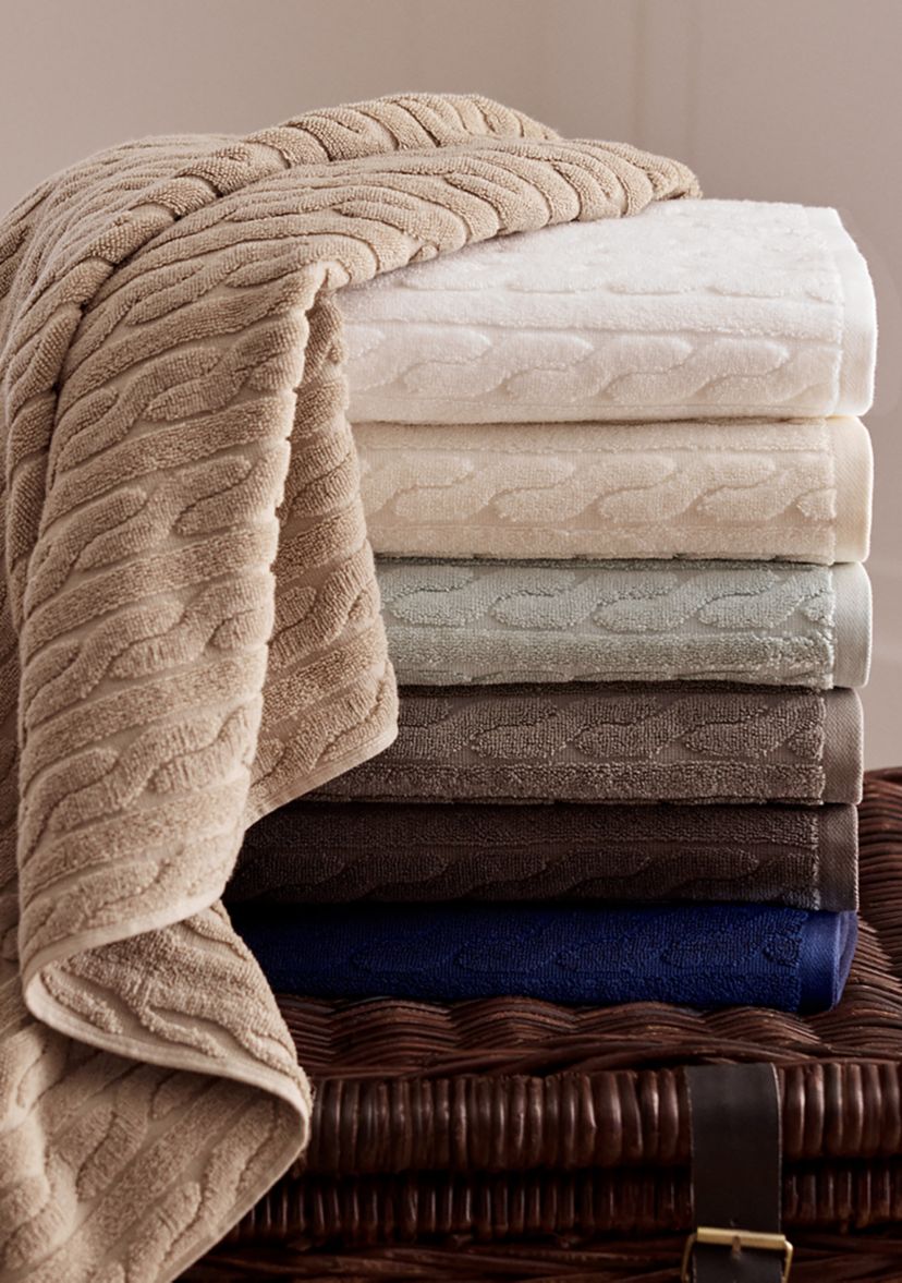 Sanders Cable Bath Towels