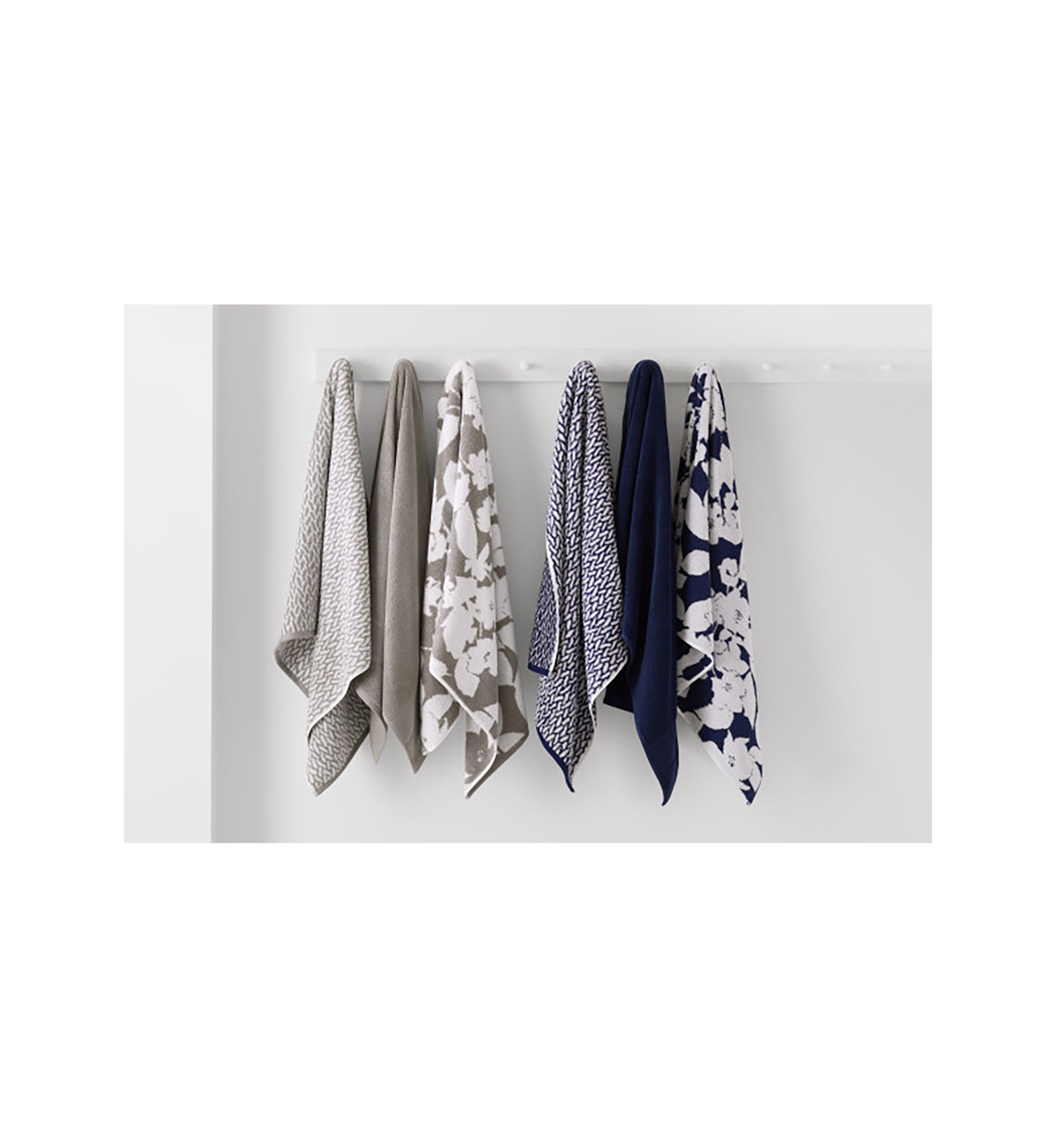 Sanders Antimicrobial Bath Towel Collection