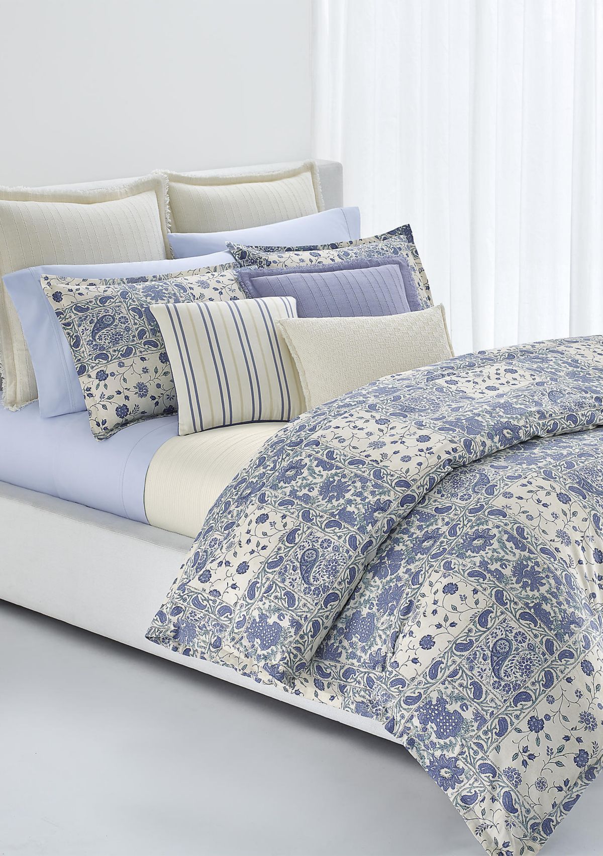 Callen Floral Duvet Set