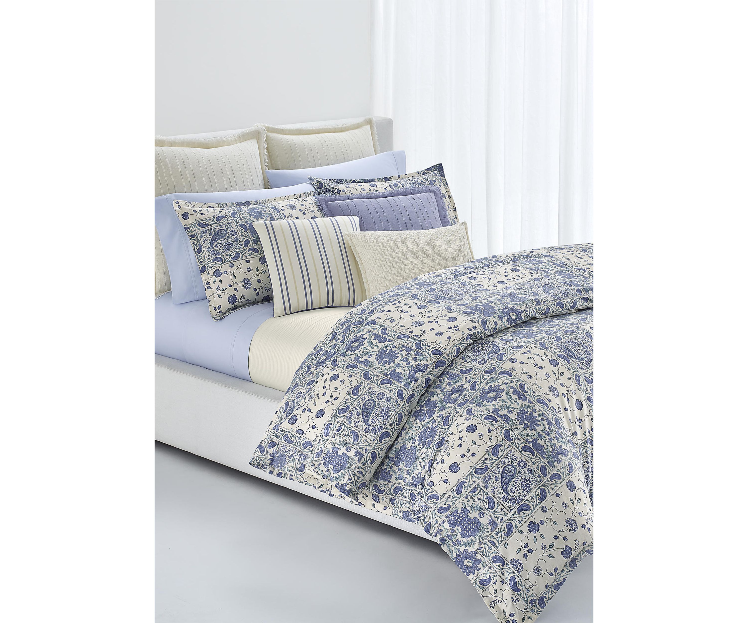 Callen Floral Comforter Set