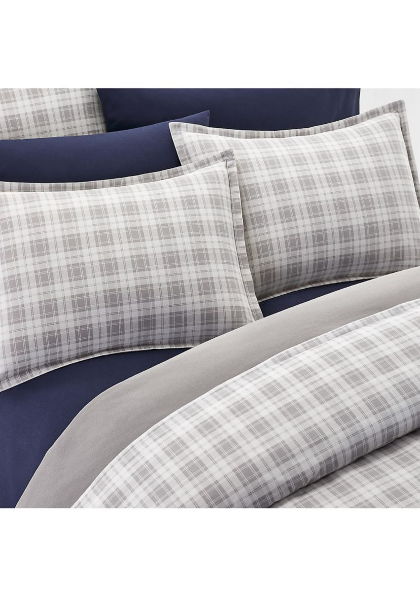 Solid Flannel Sheet Set