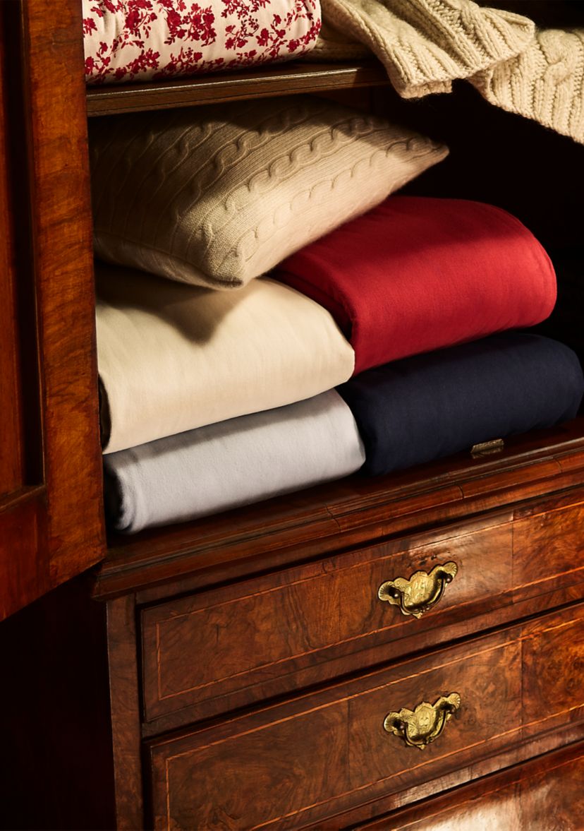 Solid Flannel Sheet Set