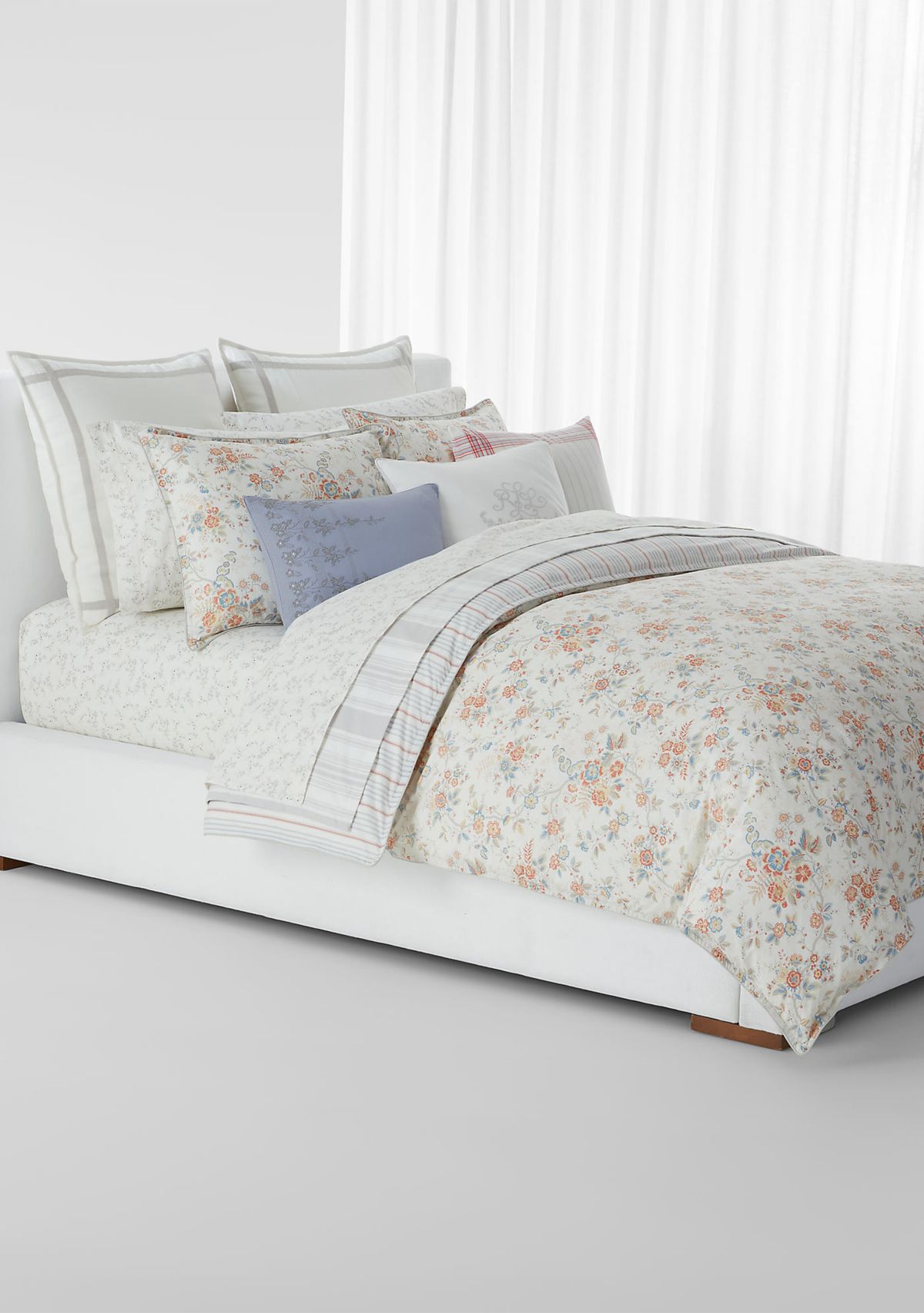 Carolyne Floral Duvet Cover Set