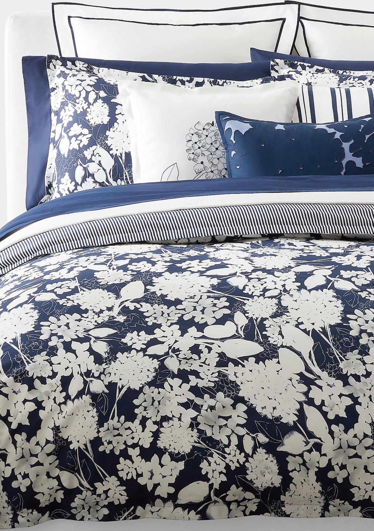 Reese Floral Comforter Set