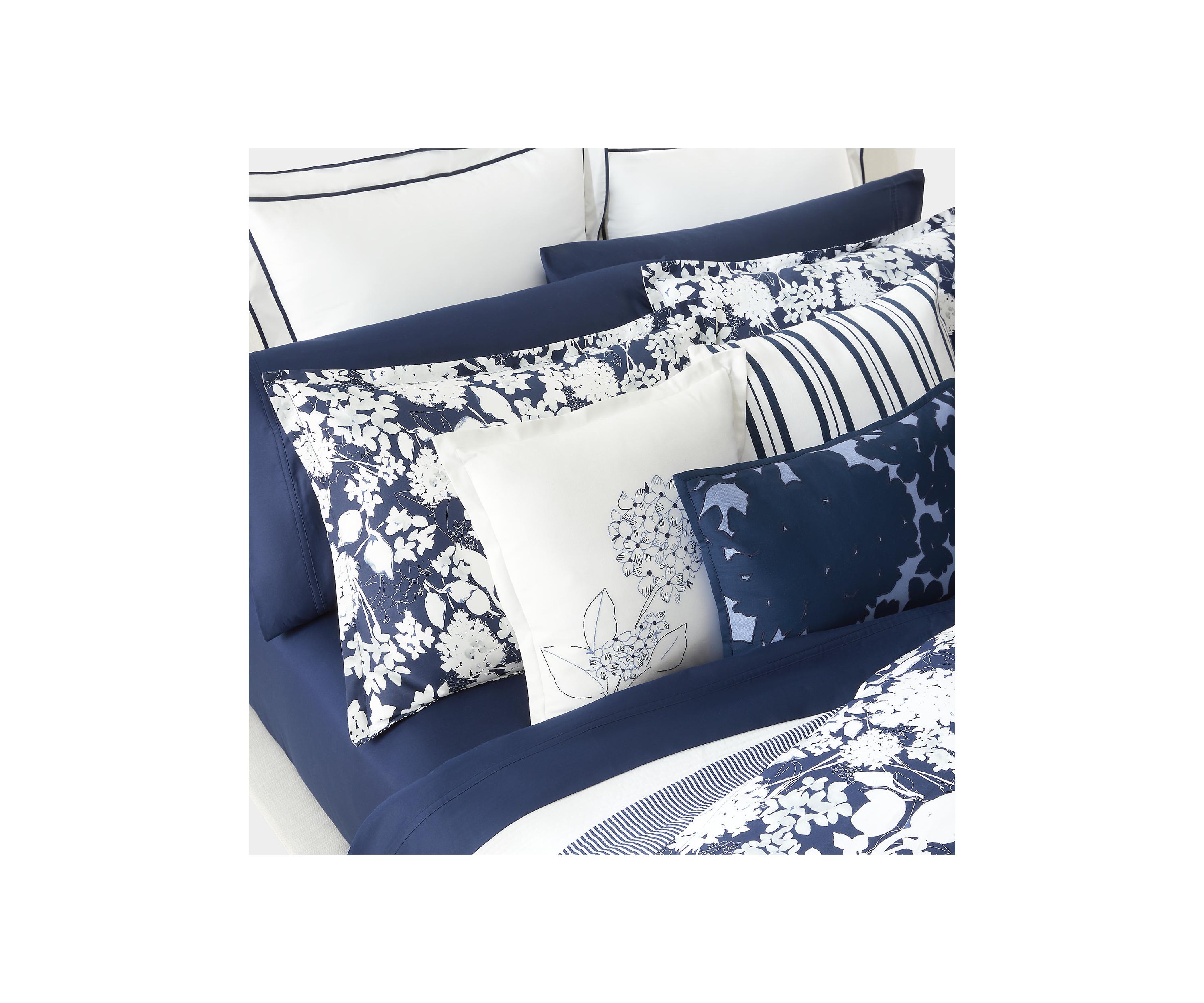 Reese Floral Comforter Set